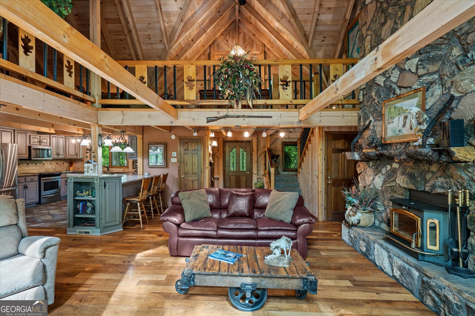 9511 Highpoint Road Property Photo 10