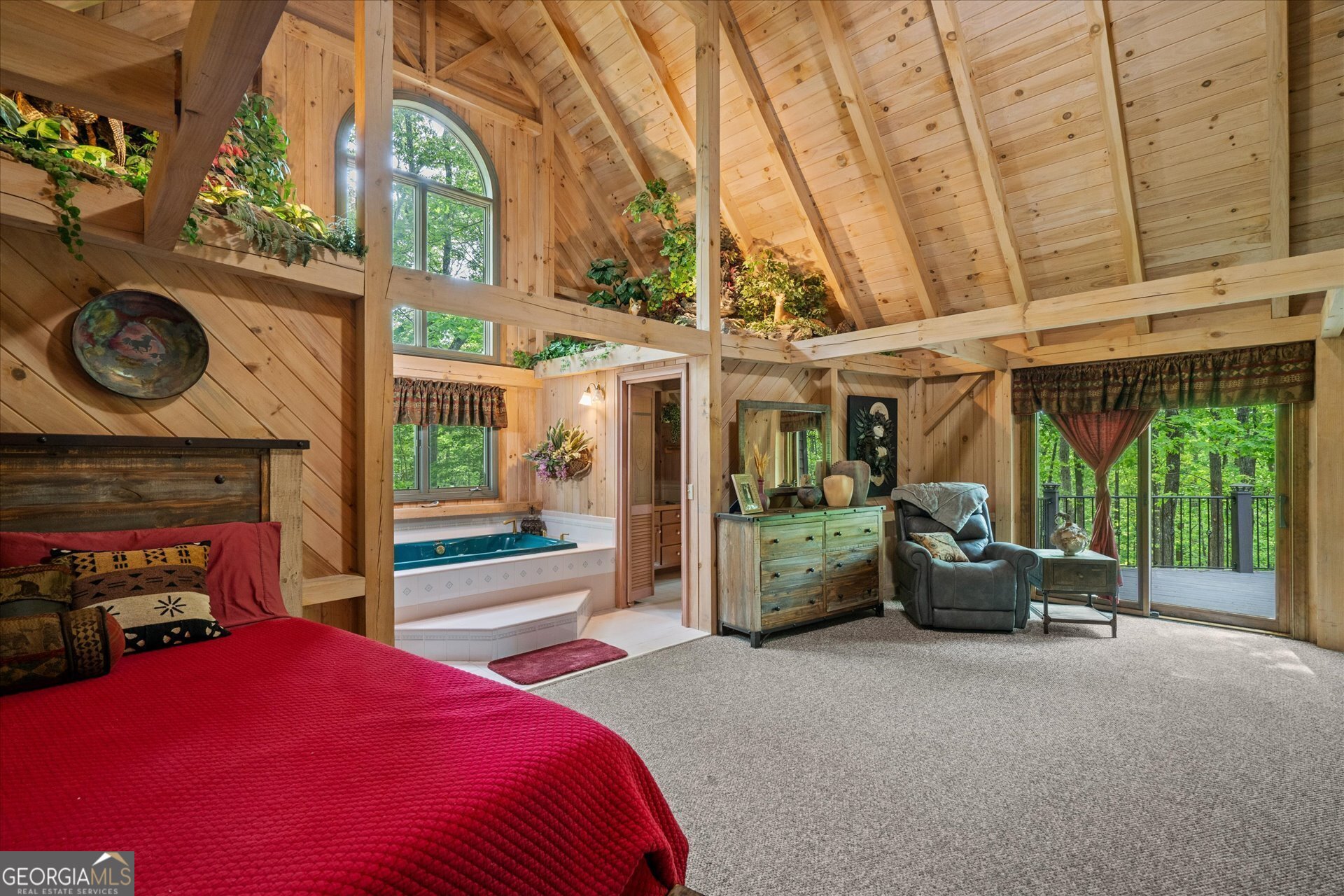 9511 Highpoint Road Property Photo 17