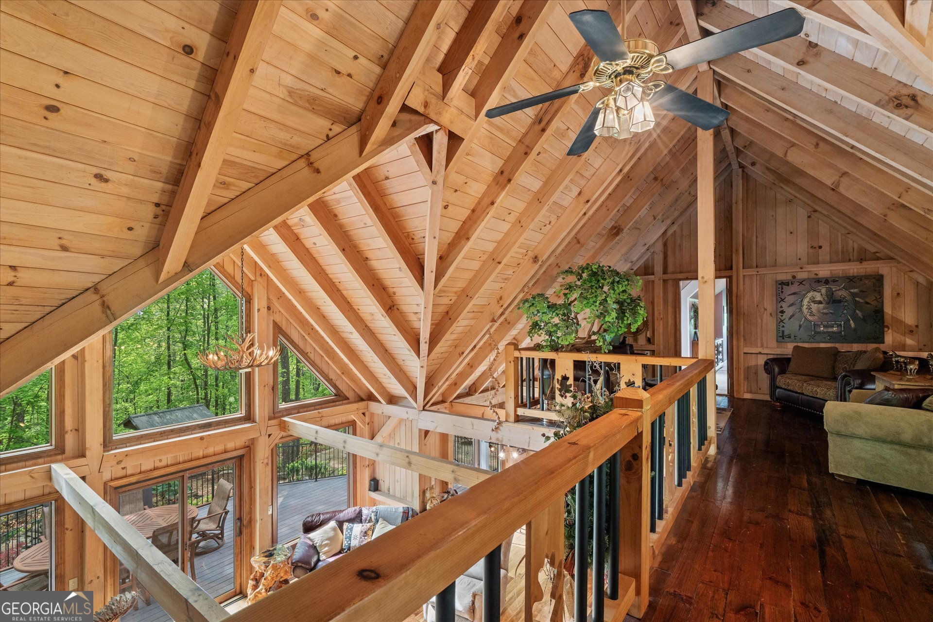 9511 Highpoint Road Property Photo 24