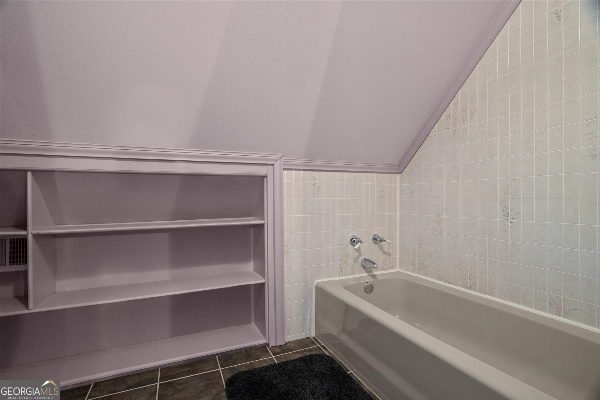 9511 Highpoint Road Property Photo 30