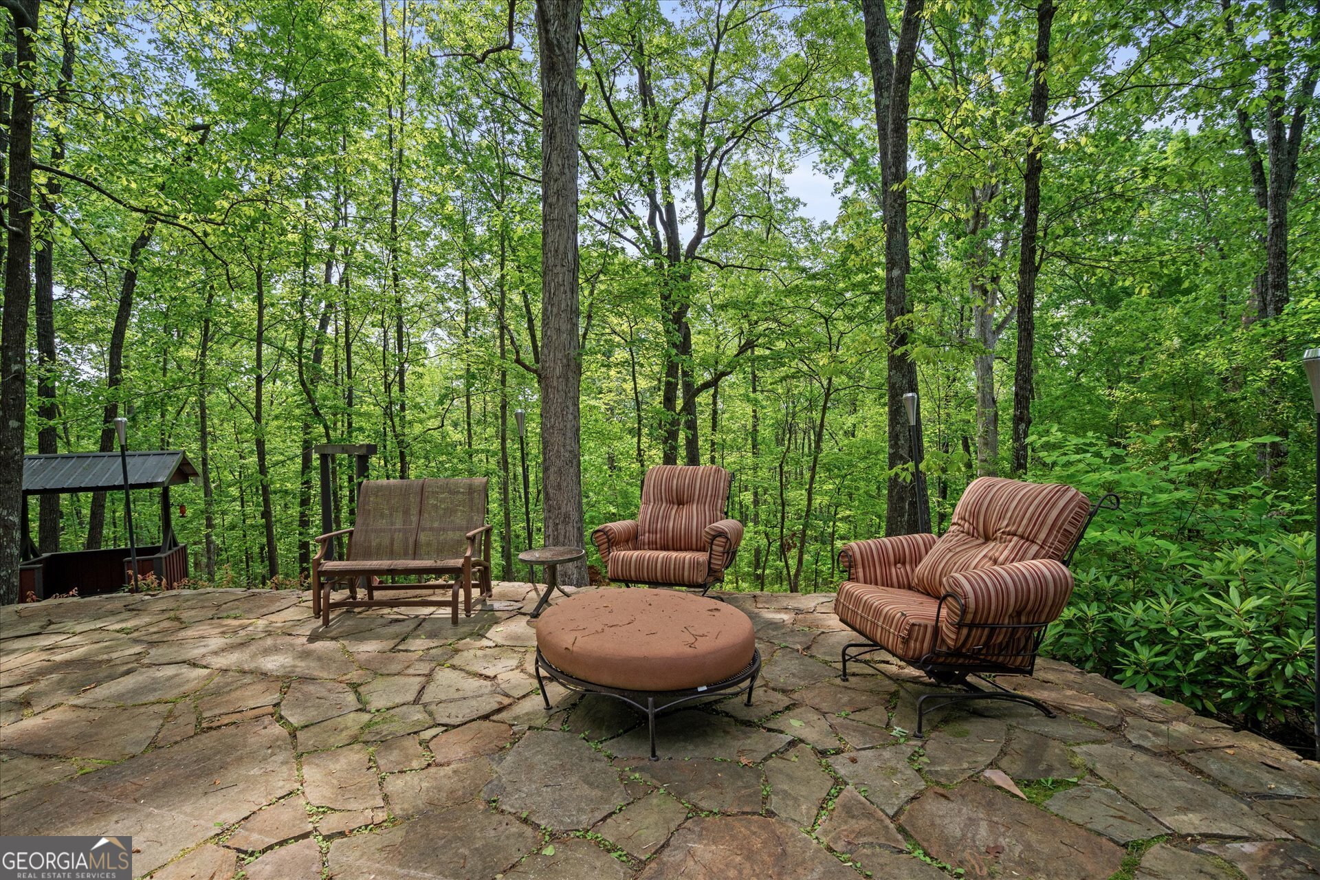 9511 Highpoint Road Property Photo 34