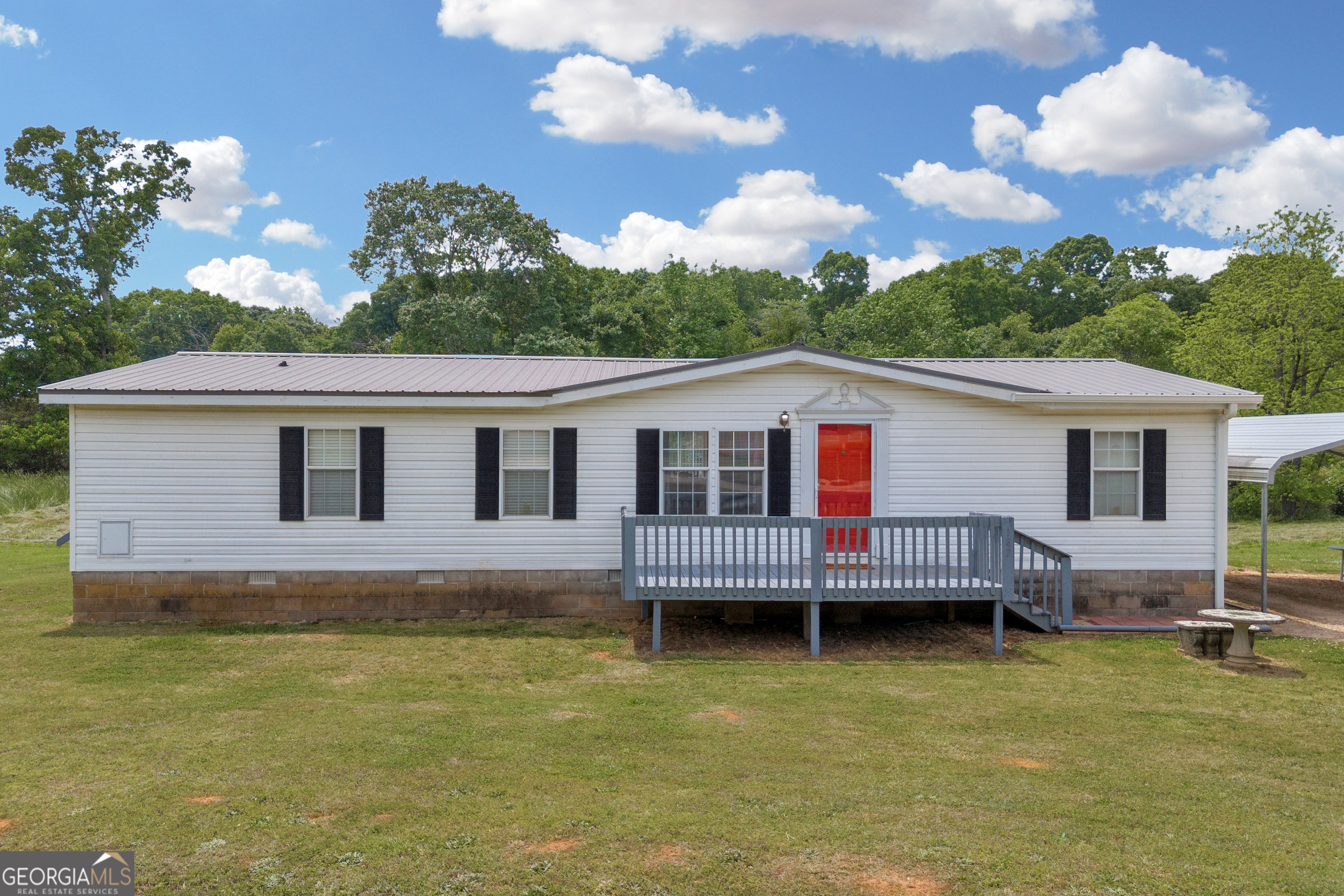 187 New Hope Road Property Photo 1
