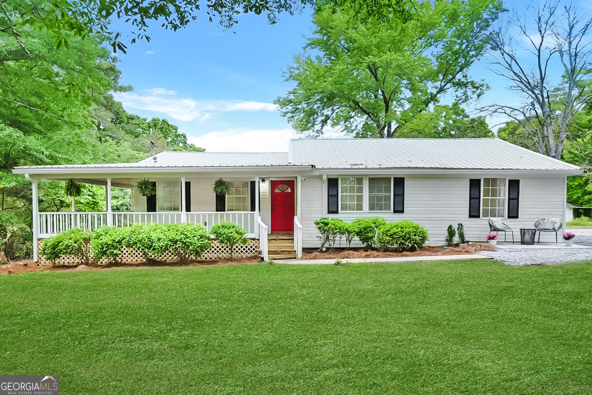 673 Burkhalter Road Se Property Photo 1