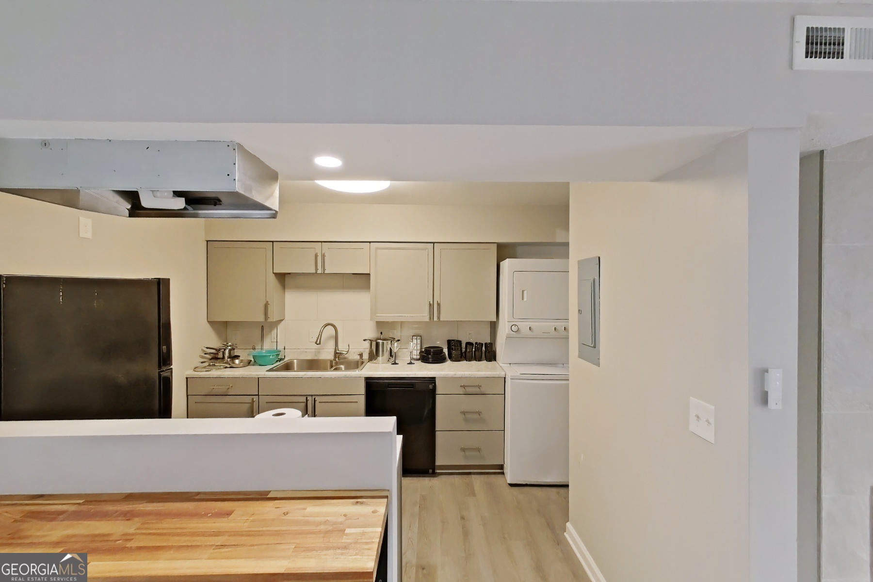 4701 Flat Shoals Road # 50a Property Photo 4