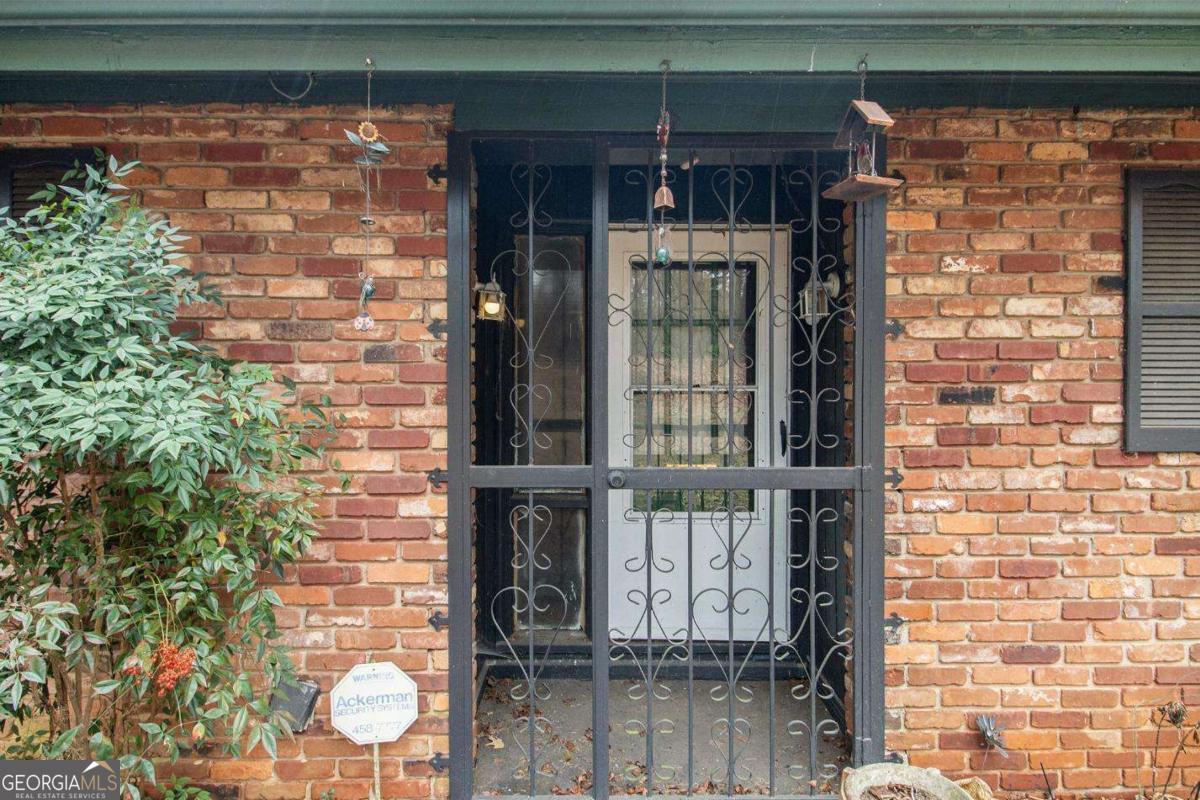 1491 Boulderwoods Drive Property Photo 1