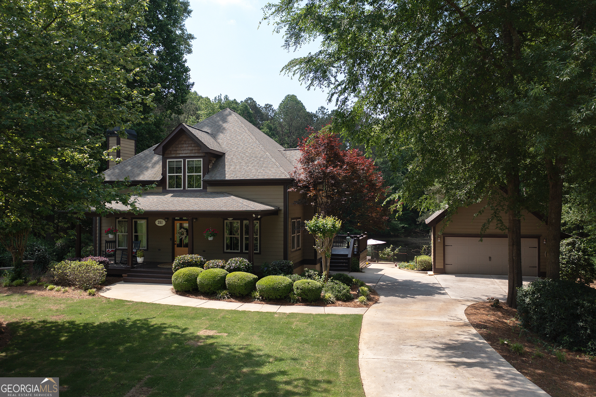 351 Live Oak Lane Property Photo