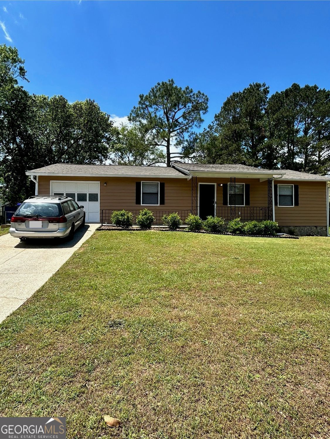 1736 Almand Creek Drive Sw Property Photo 1