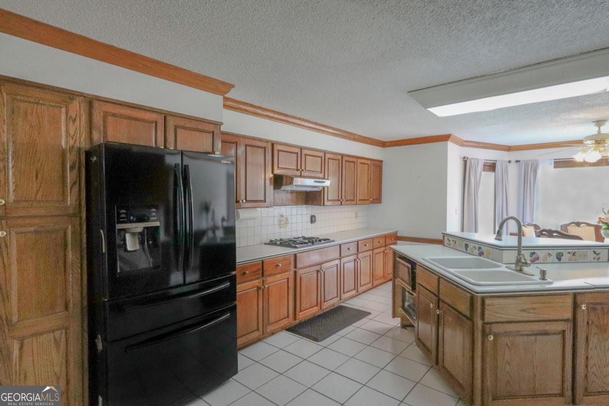 2100 Highway 138 E Property Photo 7