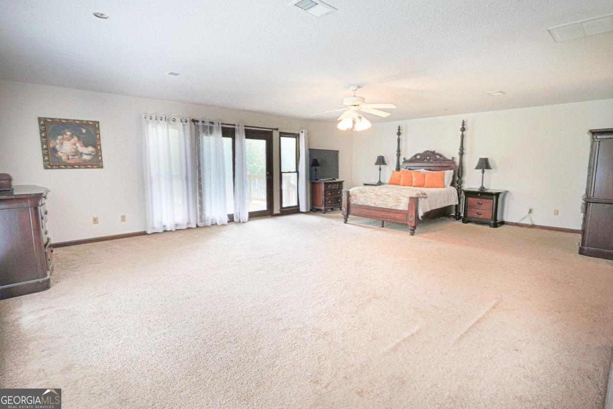 2100 Highway 138 E Property Photo 17