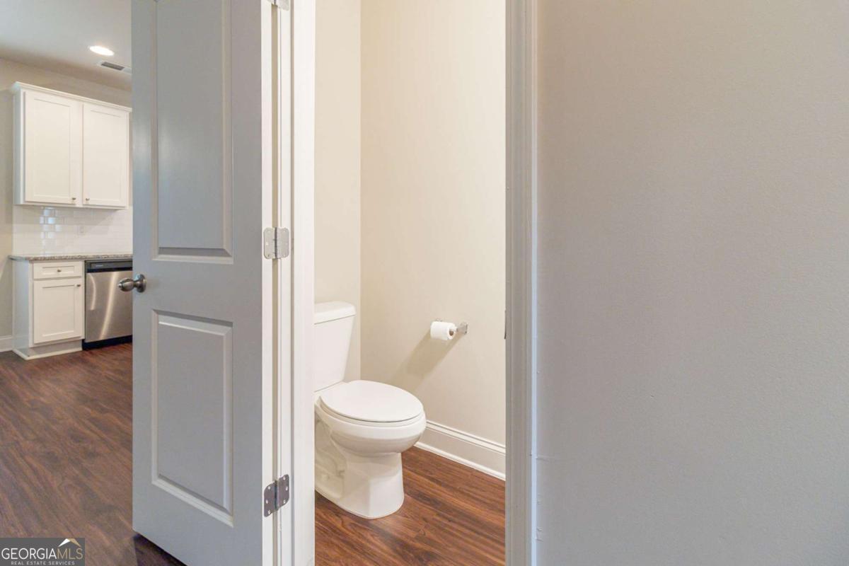 406 Dublin Way Property Photo 27