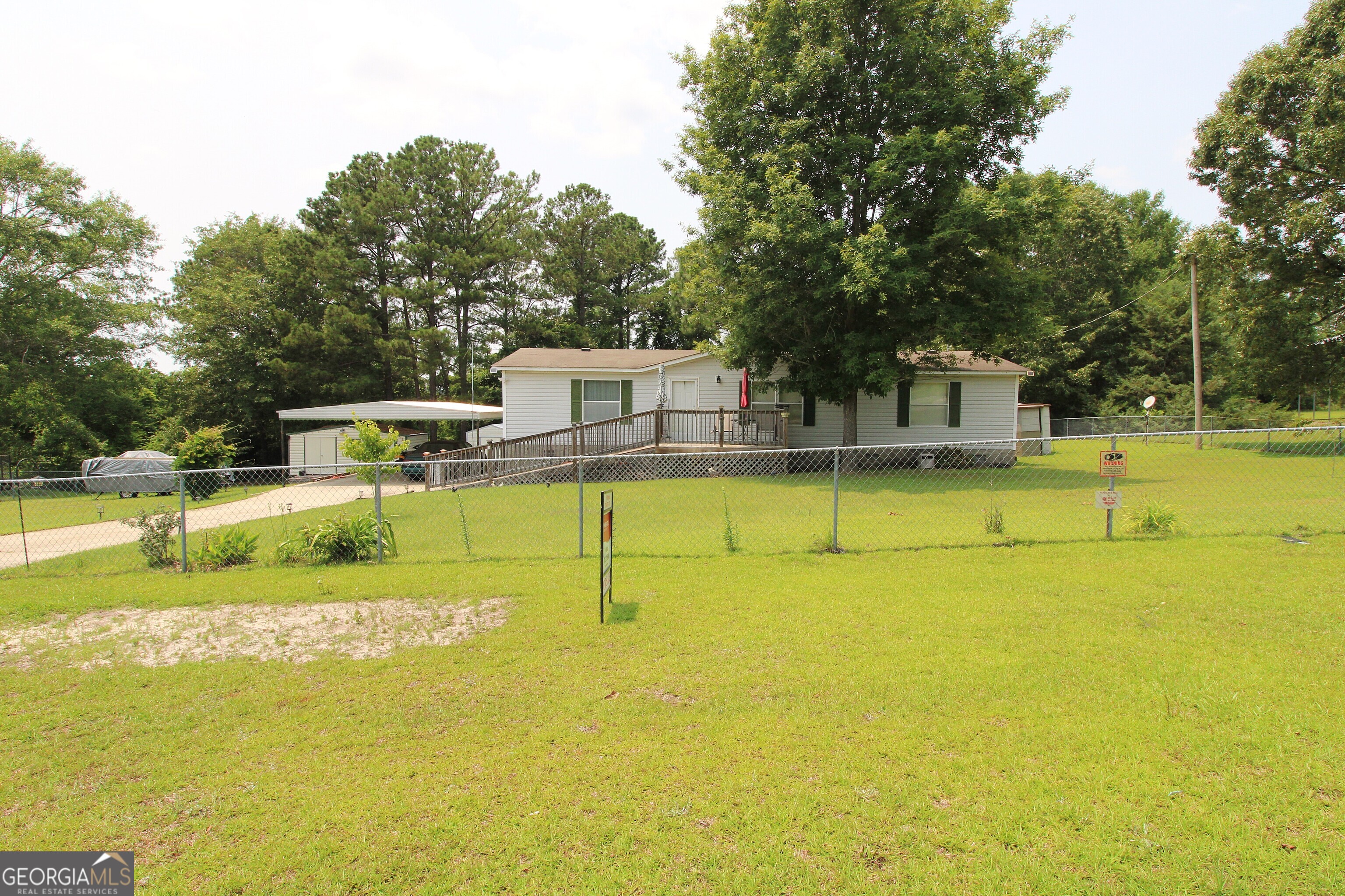 106 Paul Revere Drive Property Photo 1