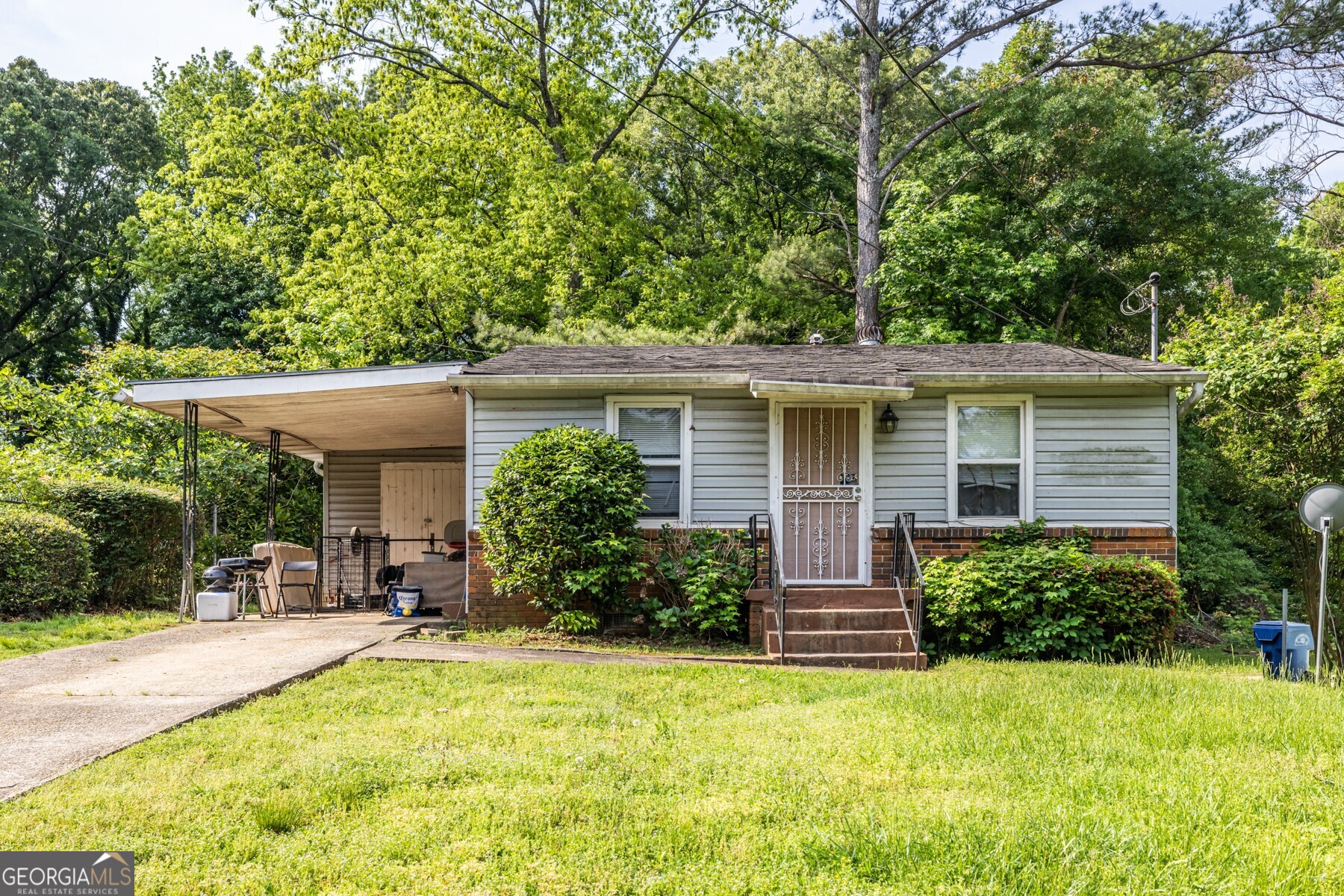 120 Turman Avenue Se Property Photo 1