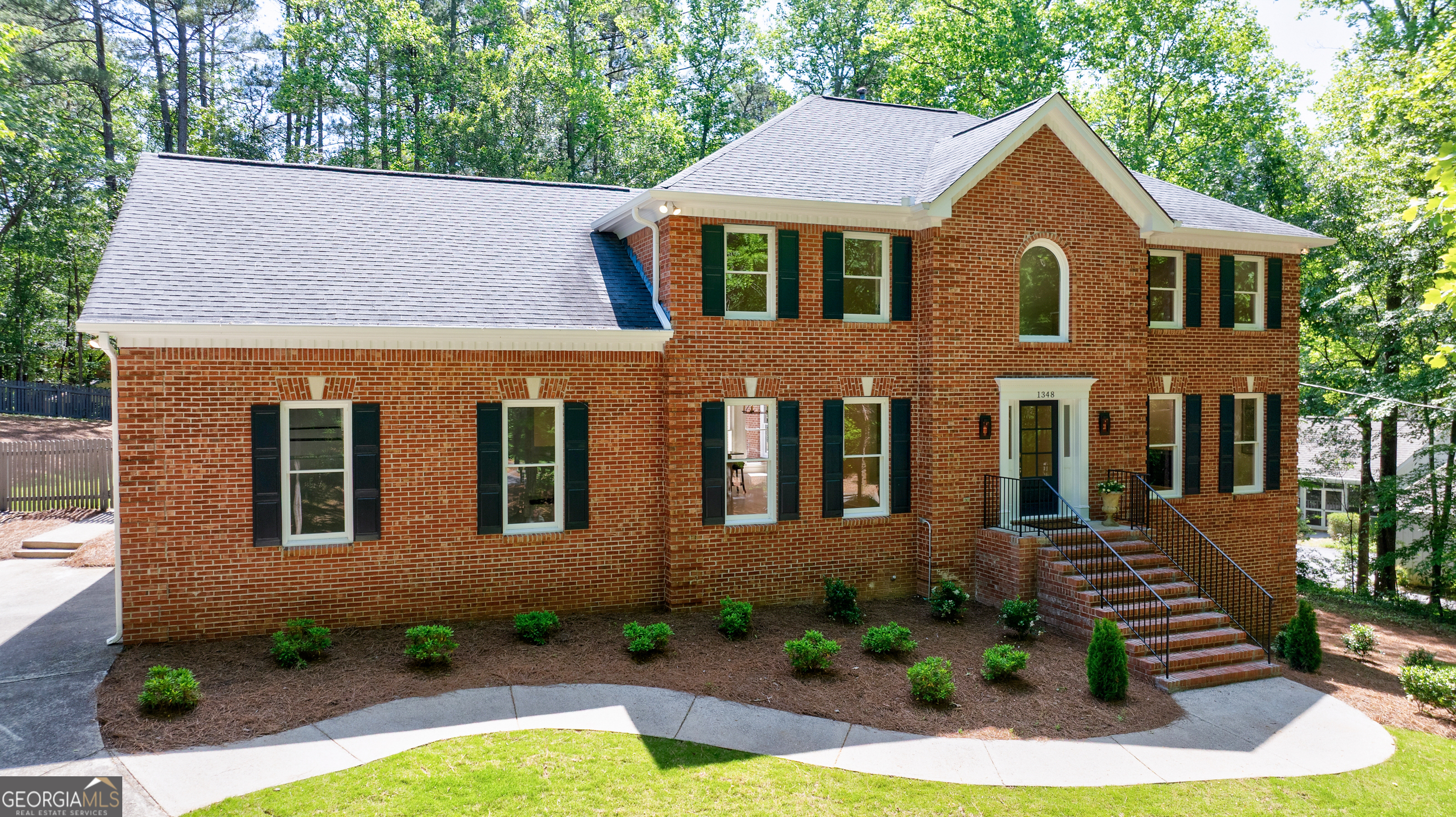 1348 Timberland Drive Property Photo 1
