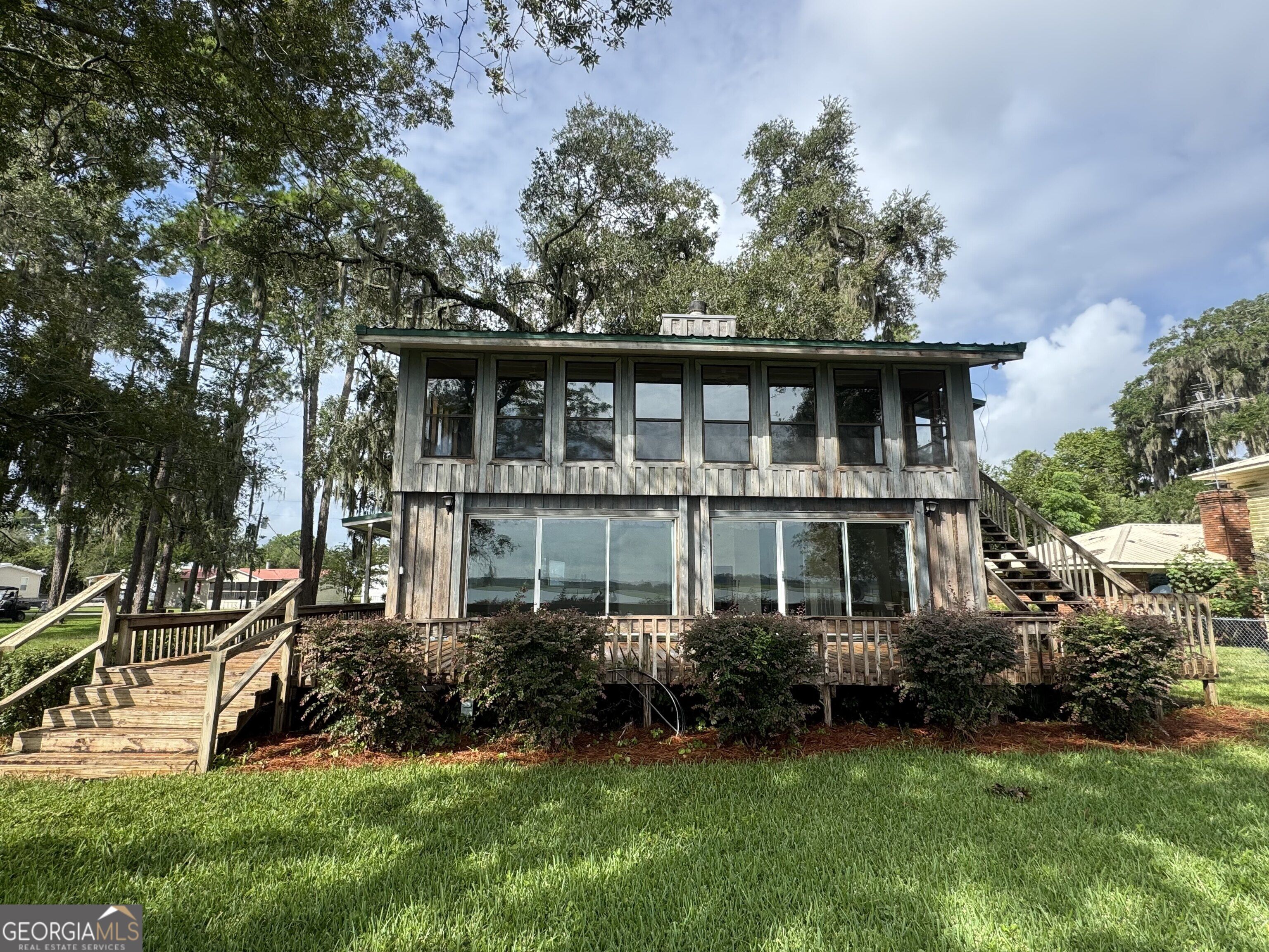 863 Hickory Bluff Road Property Photo 1