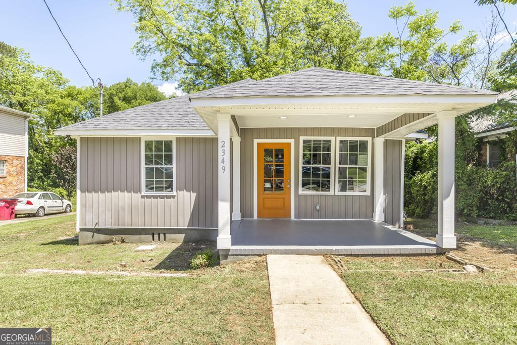 2349 Berthadale Avenue Property Photo 1