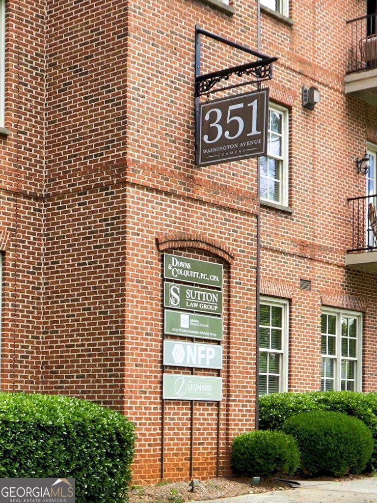 351 Ne Washington Avenue Ne # 307 Property Photo 1