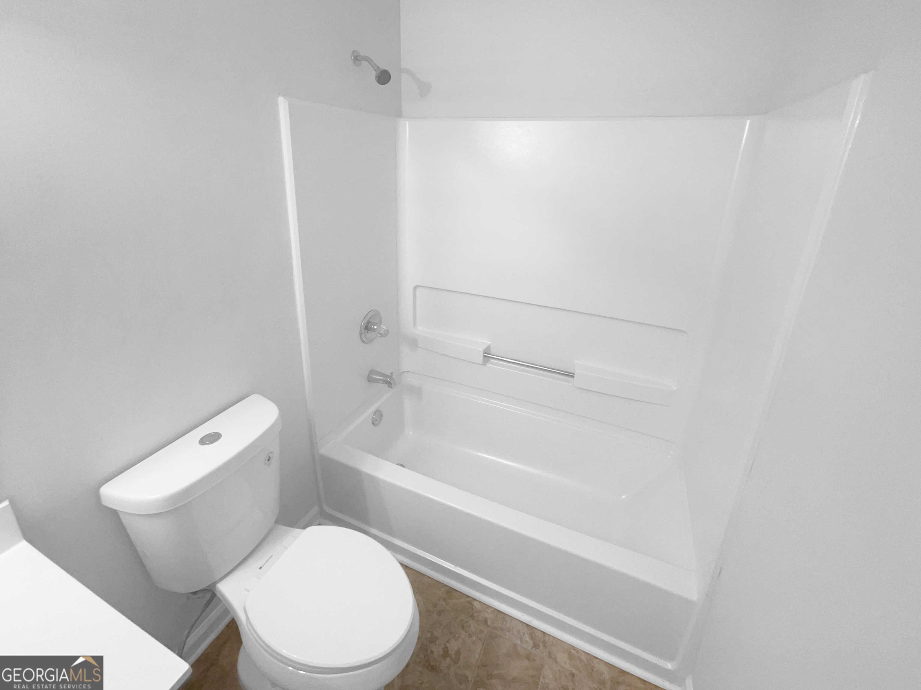 4504 Cedar Ridge Trail Property Photo 13