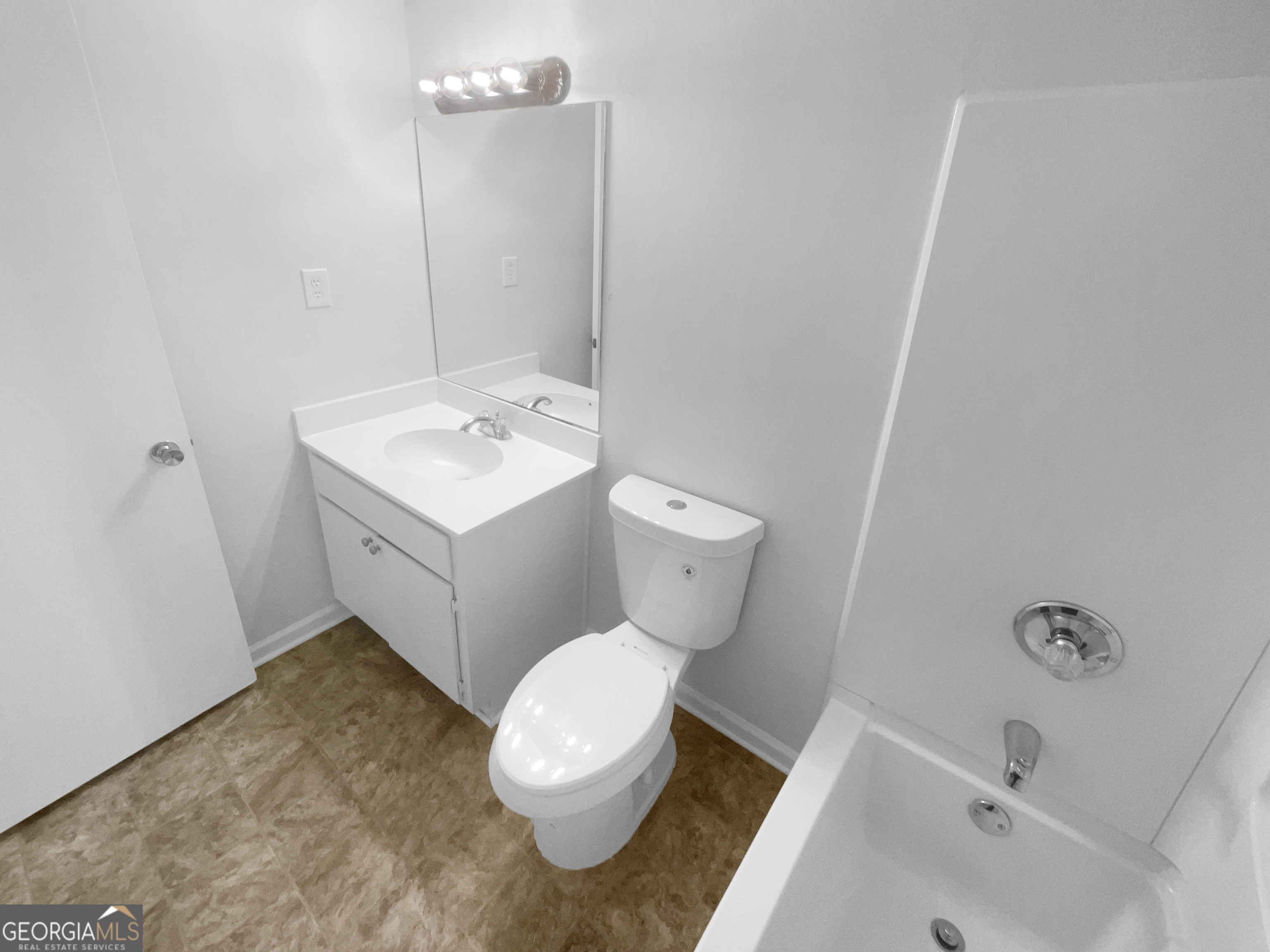 4504 Cedar Ridge Trail Property Photo 15