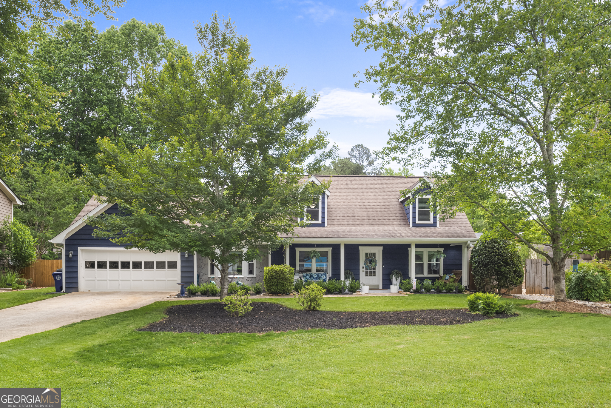 209 Hearthstone Reach Property Photo 1