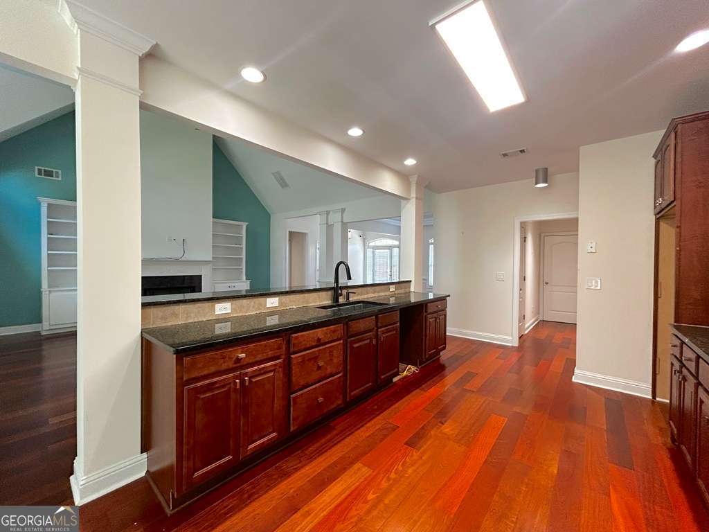4060 San Marco Way Property Photo 7