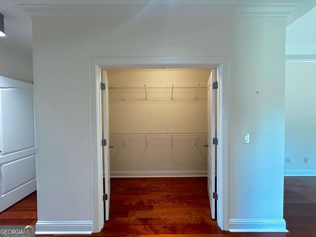 4060 San Marco Way Property Photo 13