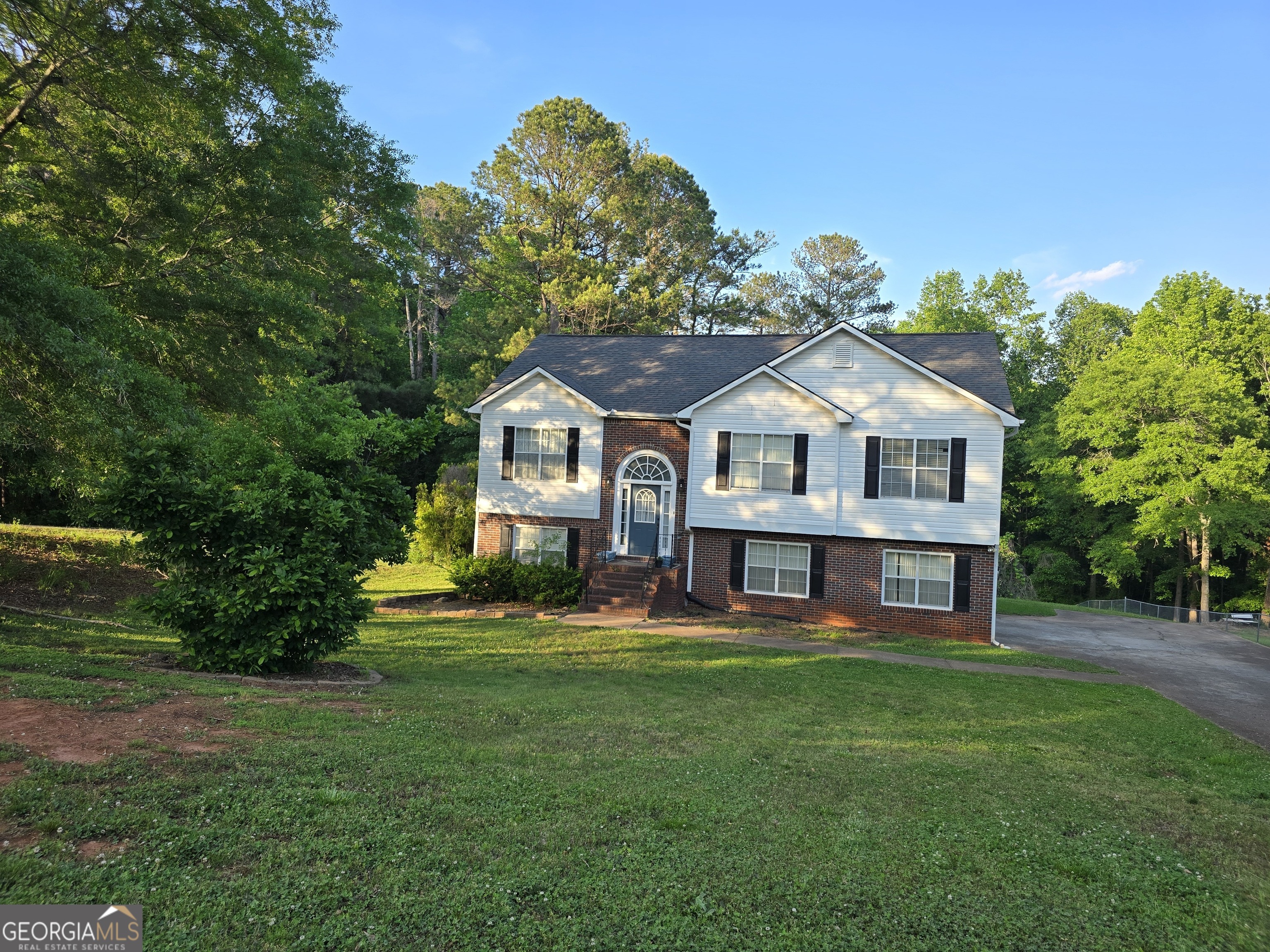 668 Rivermill Road Property Photo