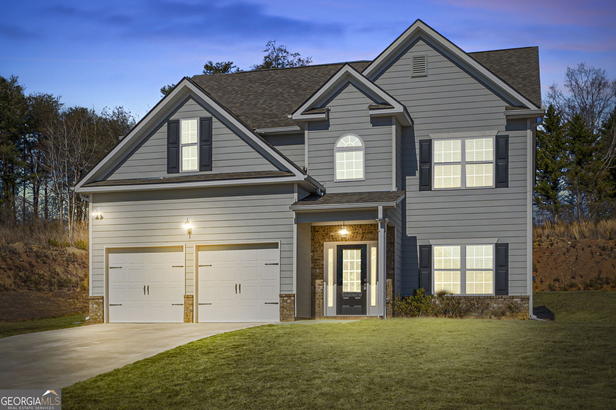 33 N Village Circle