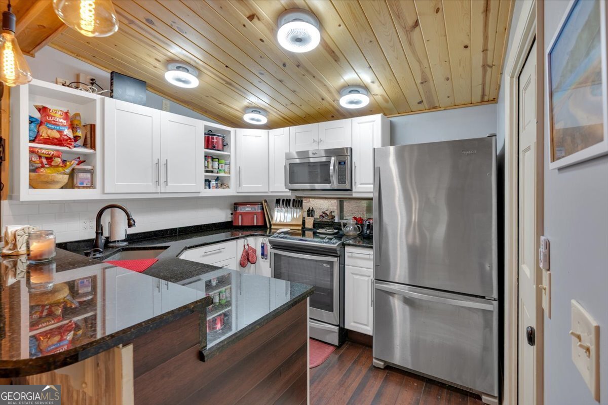 5400 Kings Camp Road Se # C1 Property Photo 11