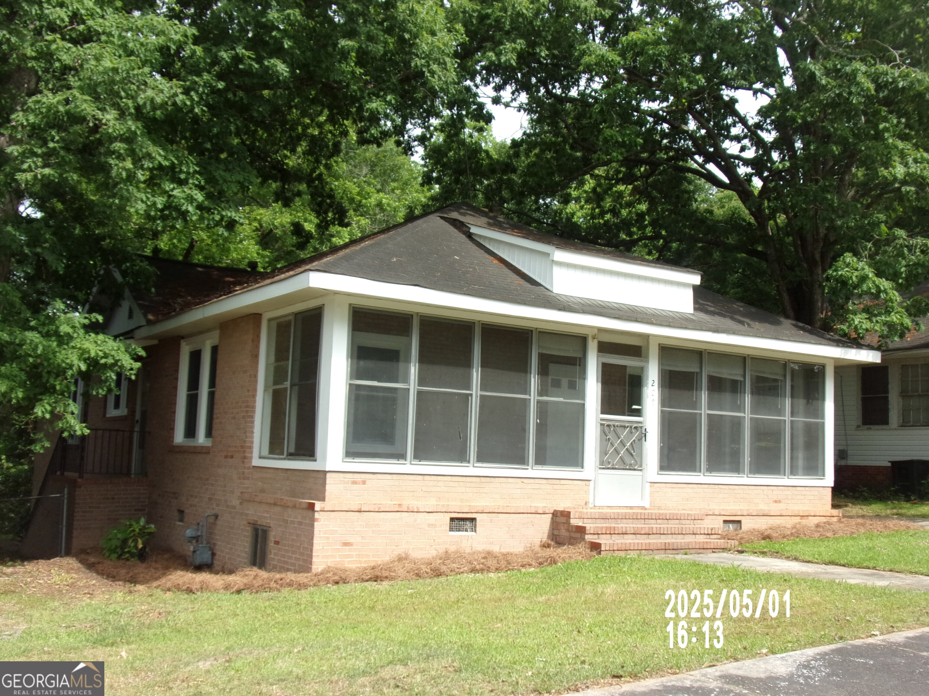 209 Willow Street Property Photo