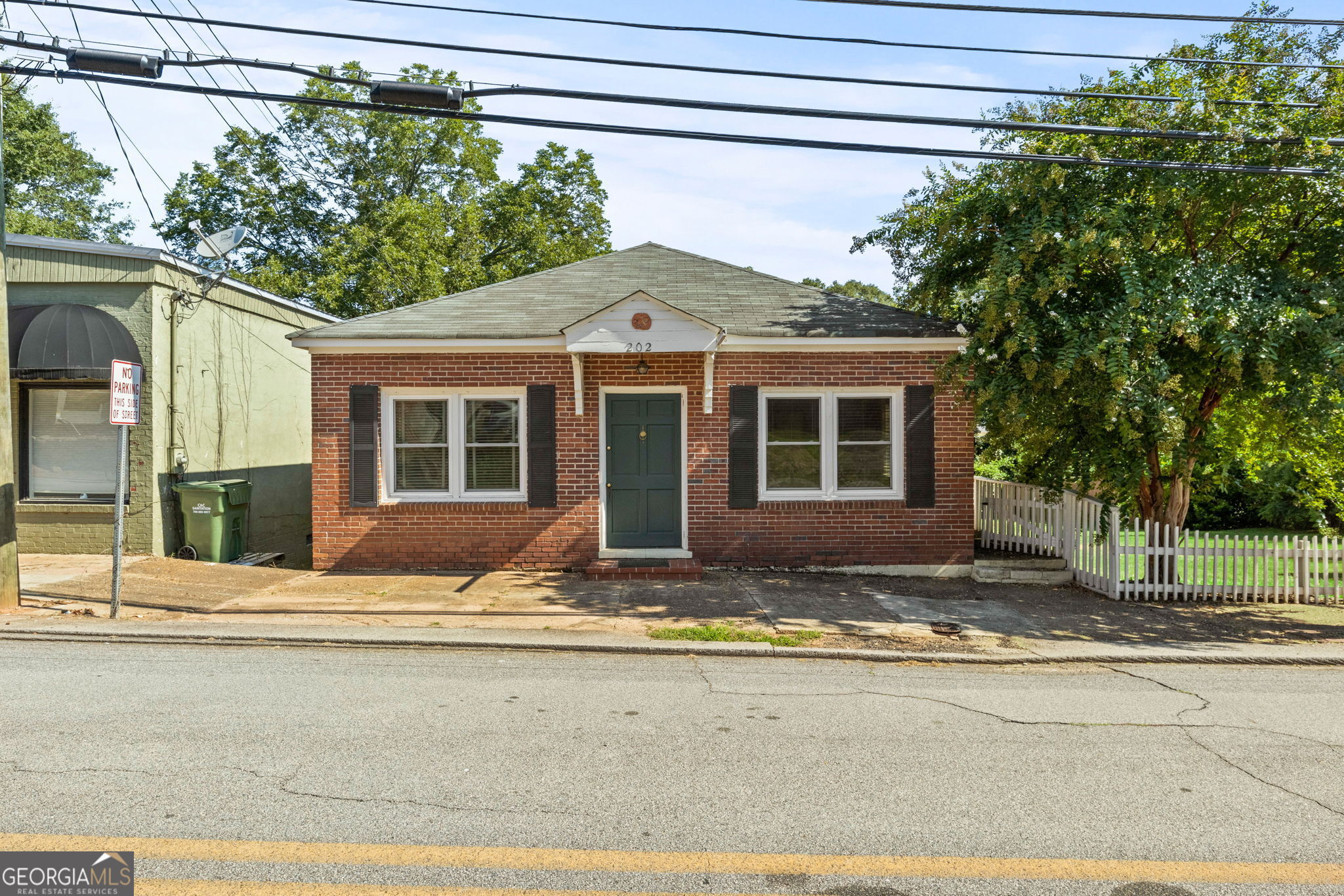 202 Commerce Street Property Photo 1