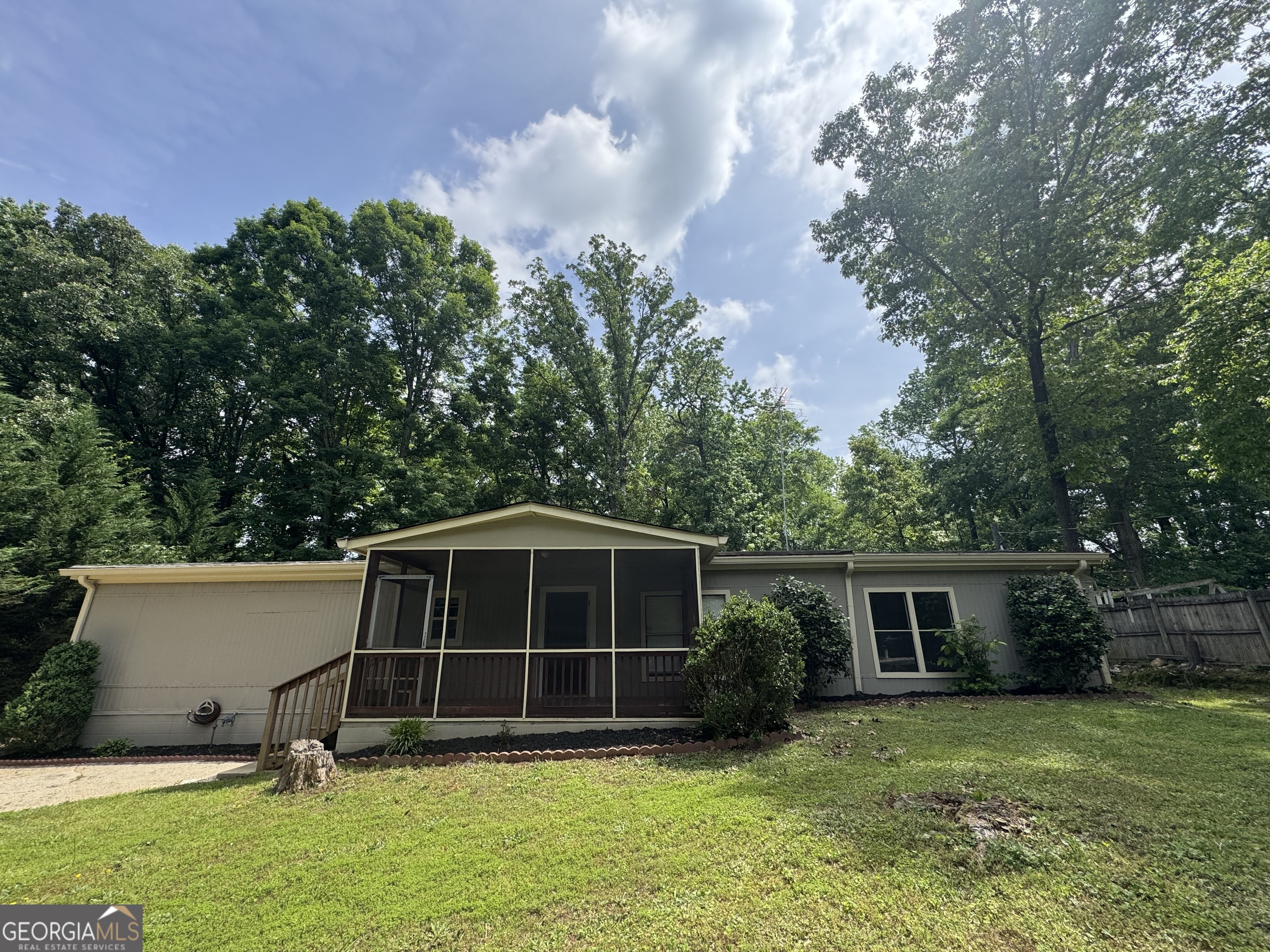 1447 High Sierra Drive Property Photo 2