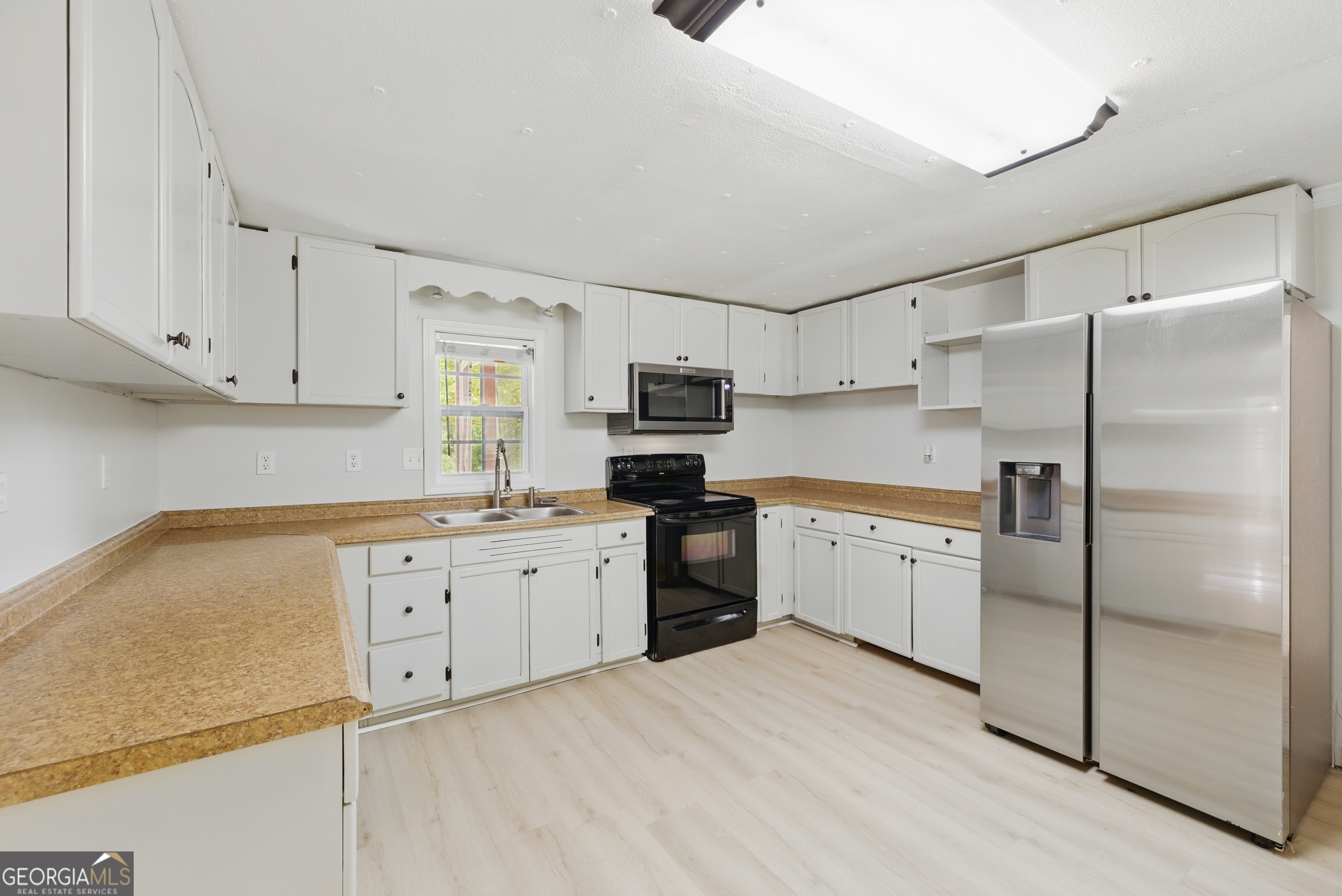 1447 High Sierra Drive Property Photo 11