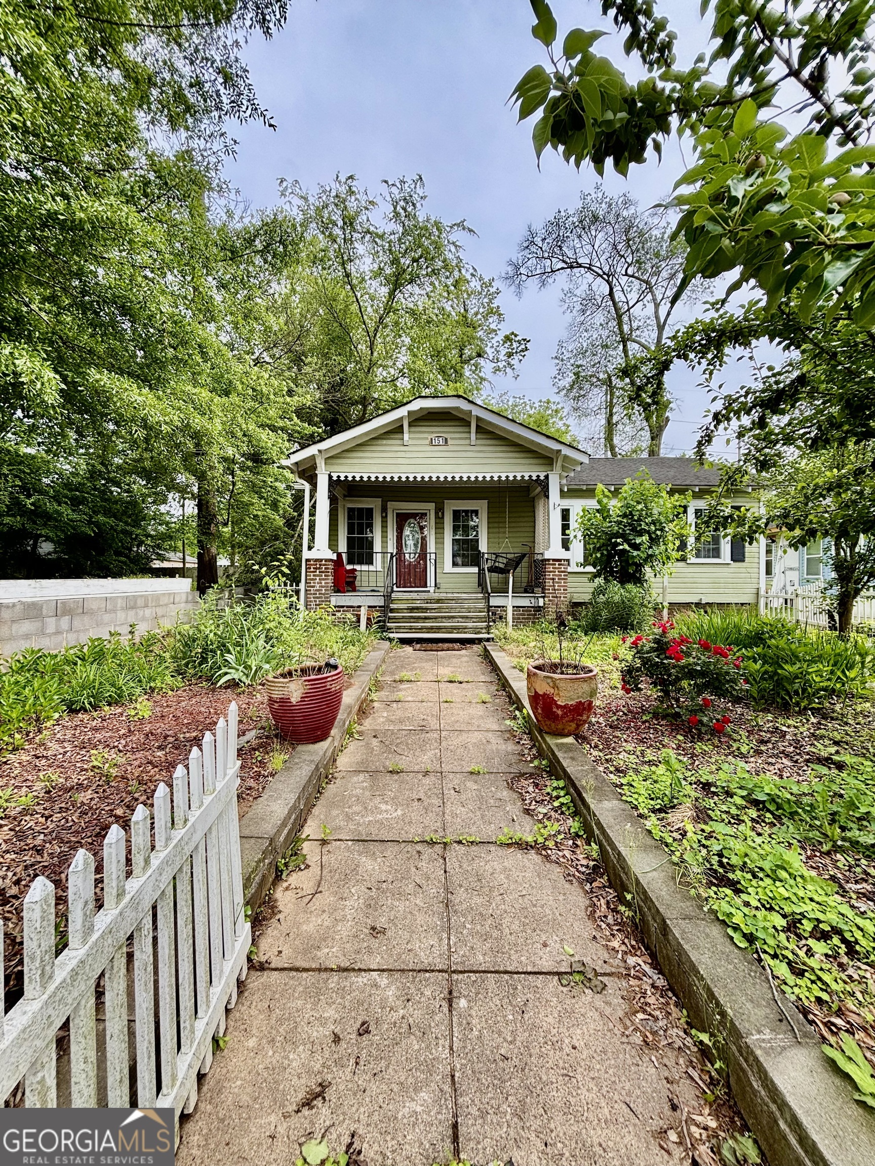 151 W Ellawood Avenue Property Photo 1
