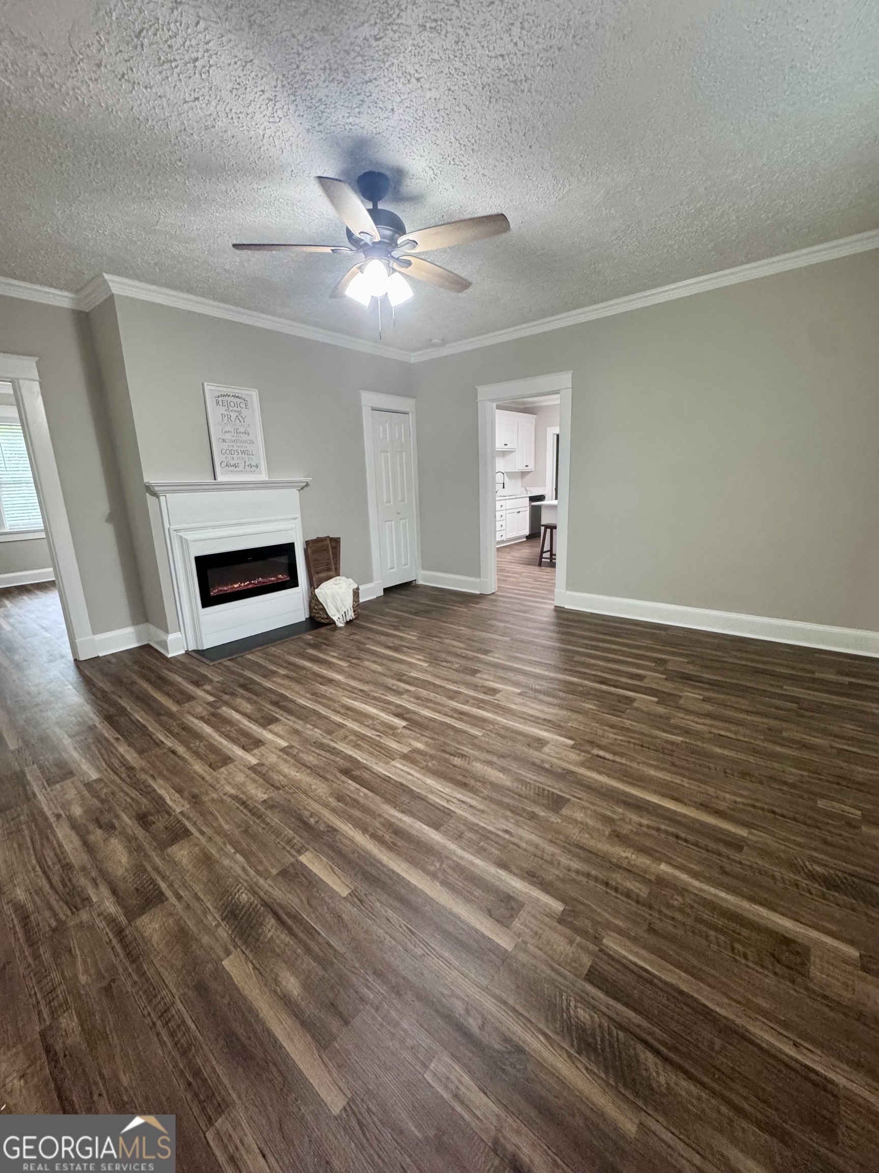 418 B Street Ne Property Photo 7