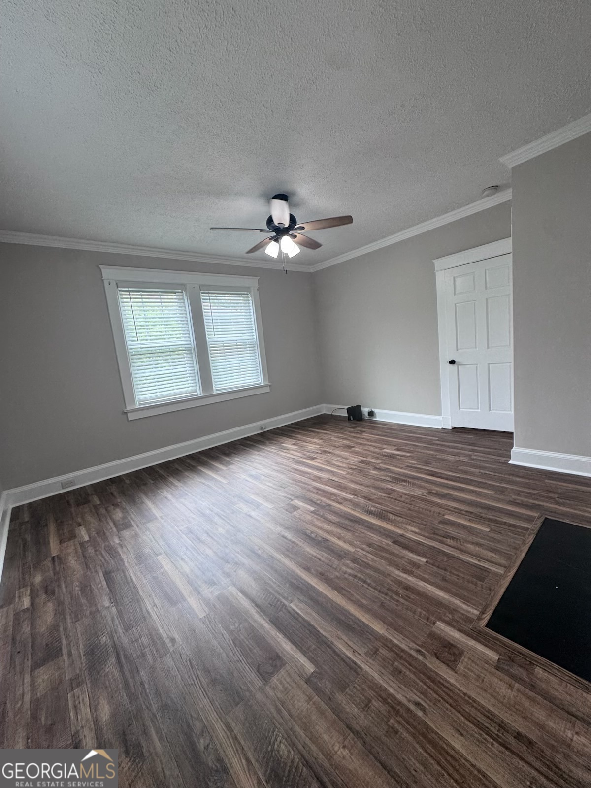 418 B Street Ne Property Photo 13