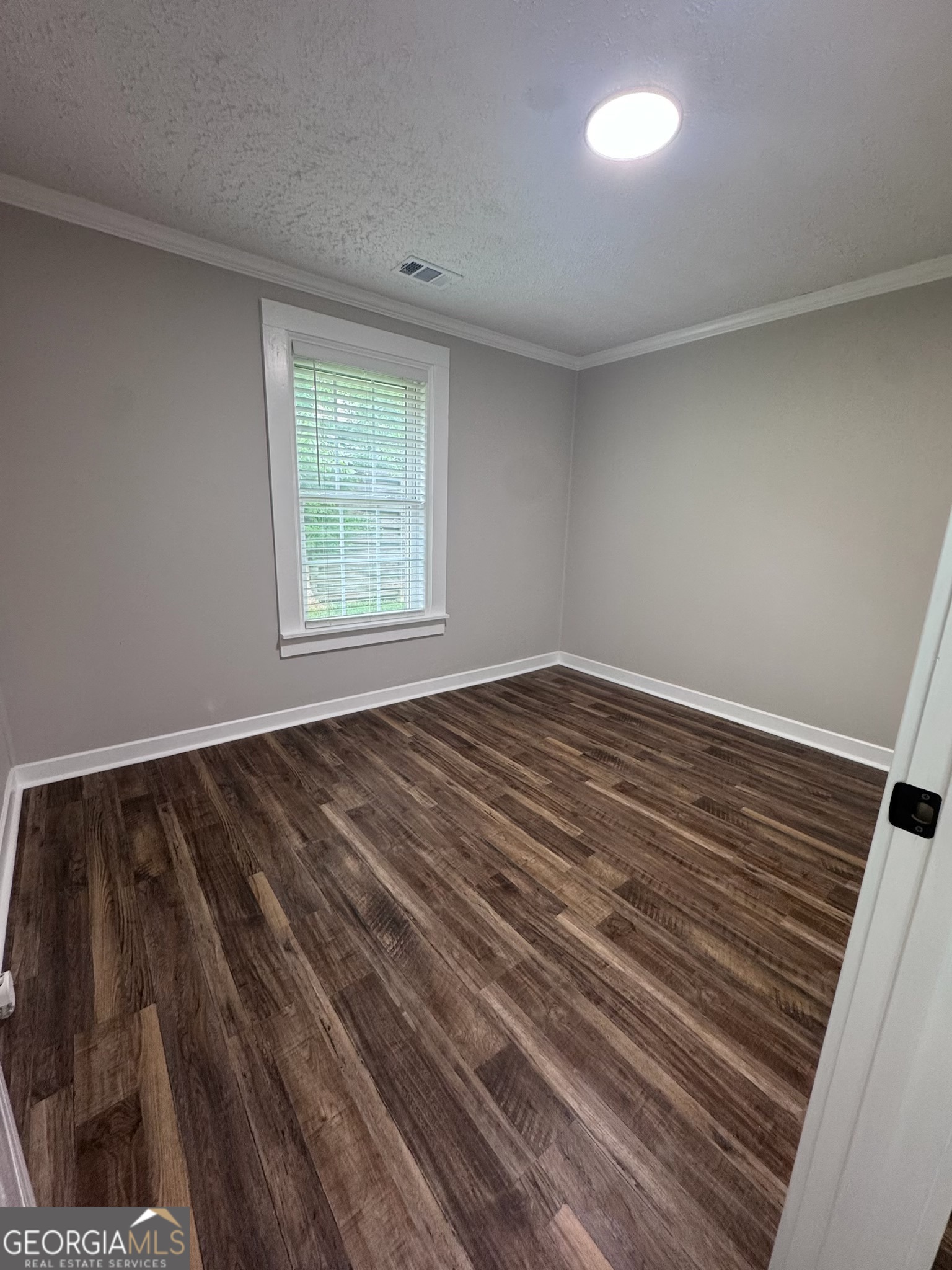 418 B Street Ne Property Photo 17