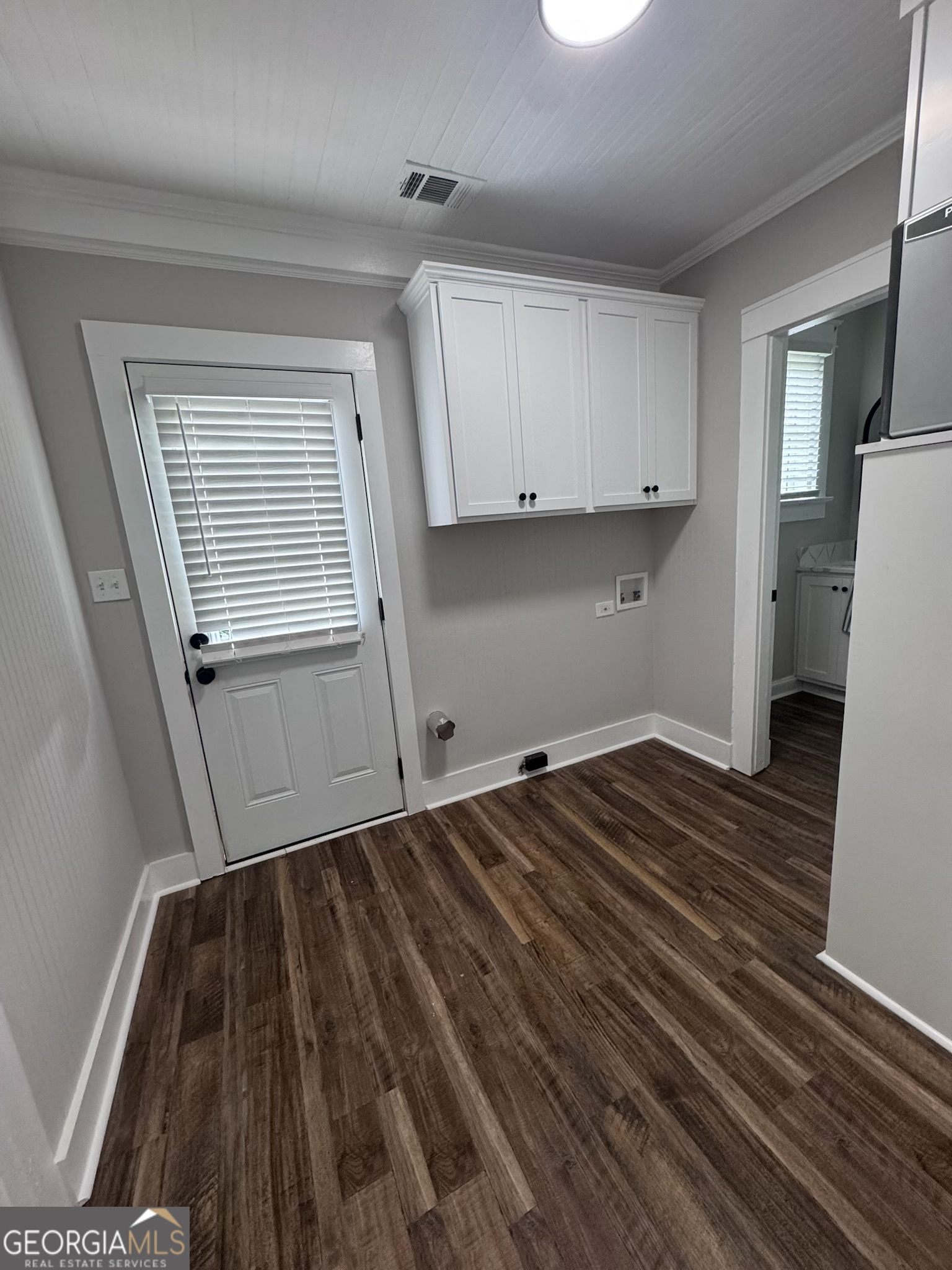 418 B Street Ne Property Photo 18
