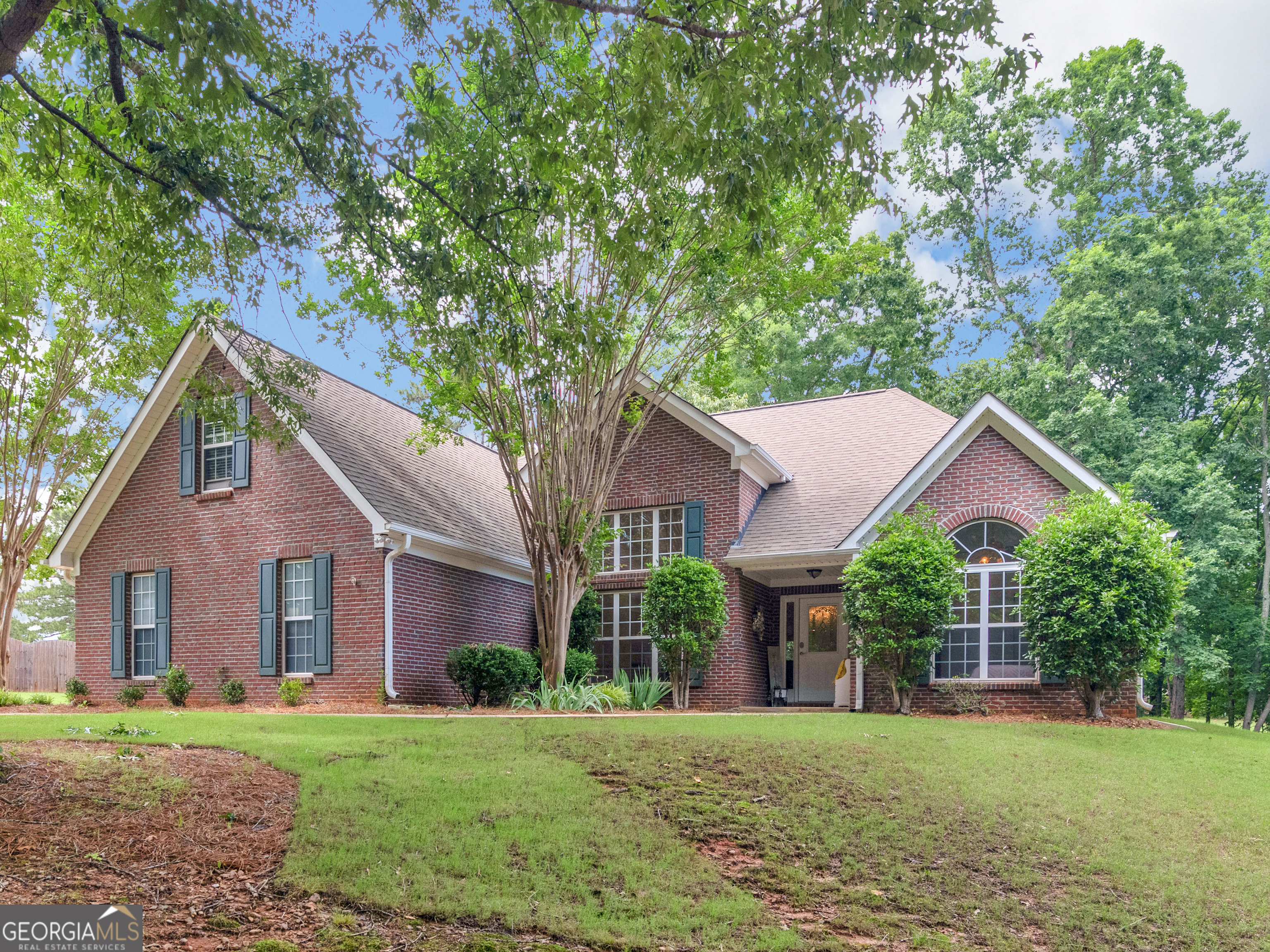 1585 Lake Dow Road Property Photo 1