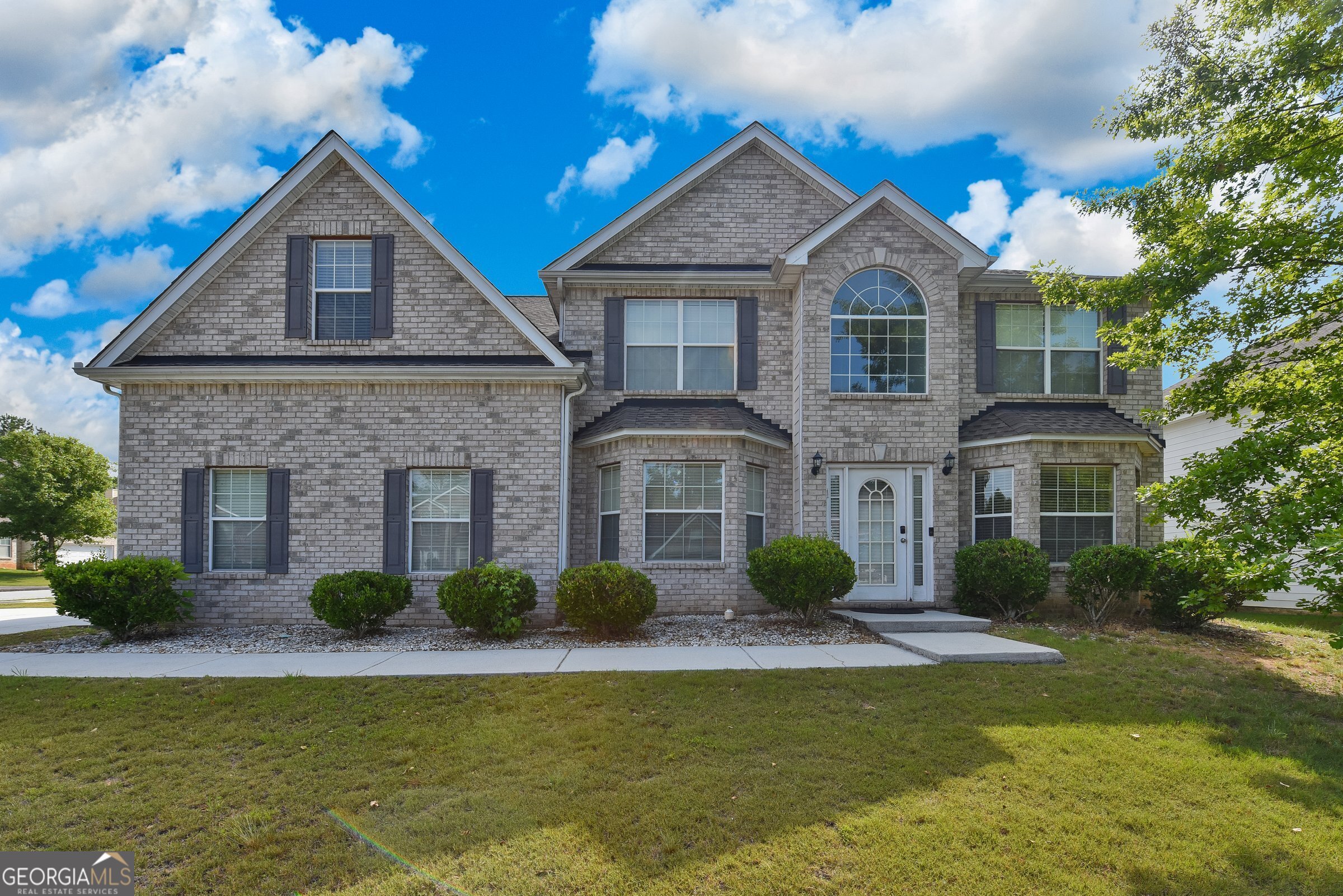 1441 Saint George Place Property Photo 1