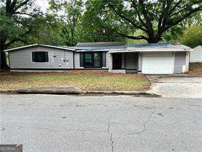 2135 Wells Drive Se Property Photo 1