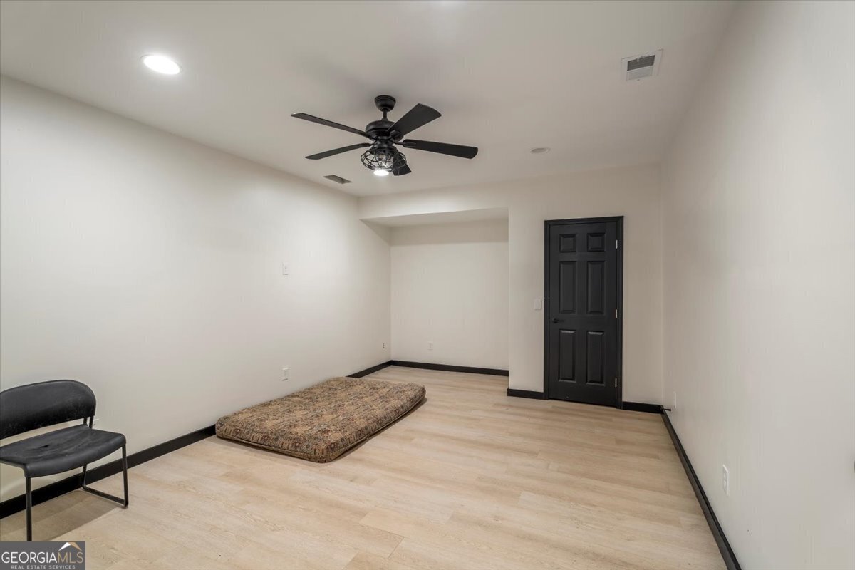 165 Colony Circle Property Photo 32