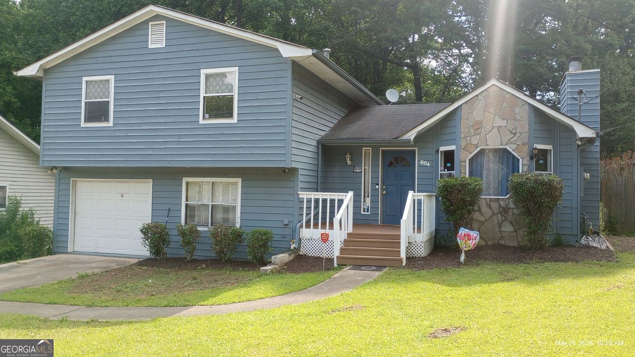 604 Pepperwood Lane Property Photo 1