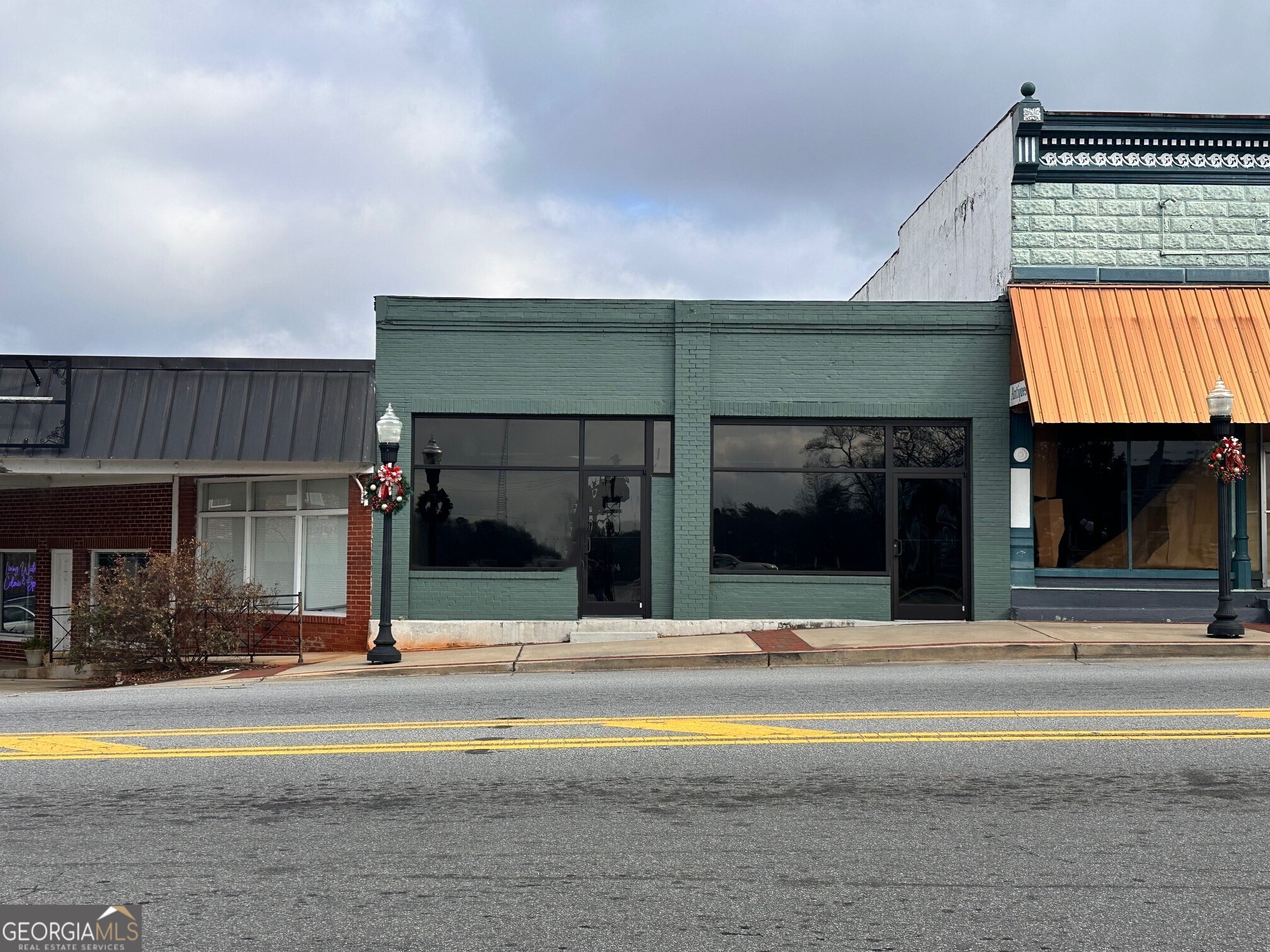 1484 Washington Street Property Photo 1
