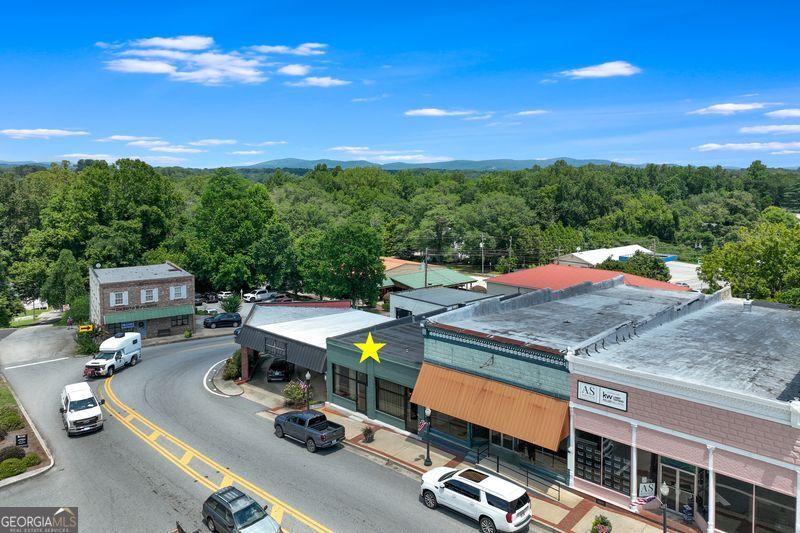 1484 Washington Street Property Photo 2