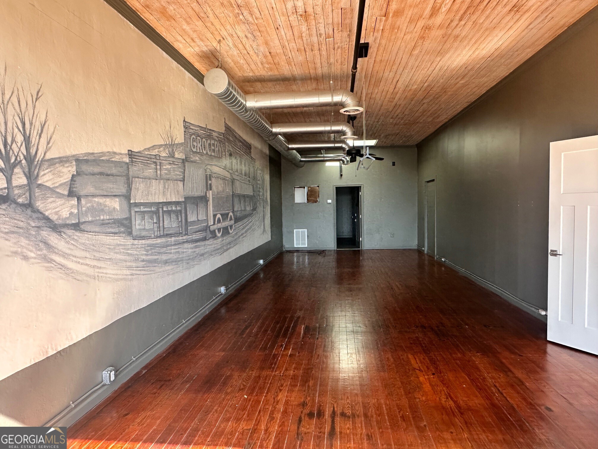 1484 Washington Street Property Photo 7