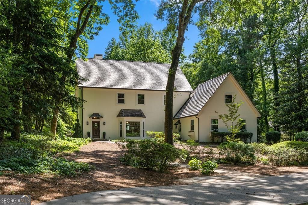 1260 Heards Ferry Road Property Photo 1