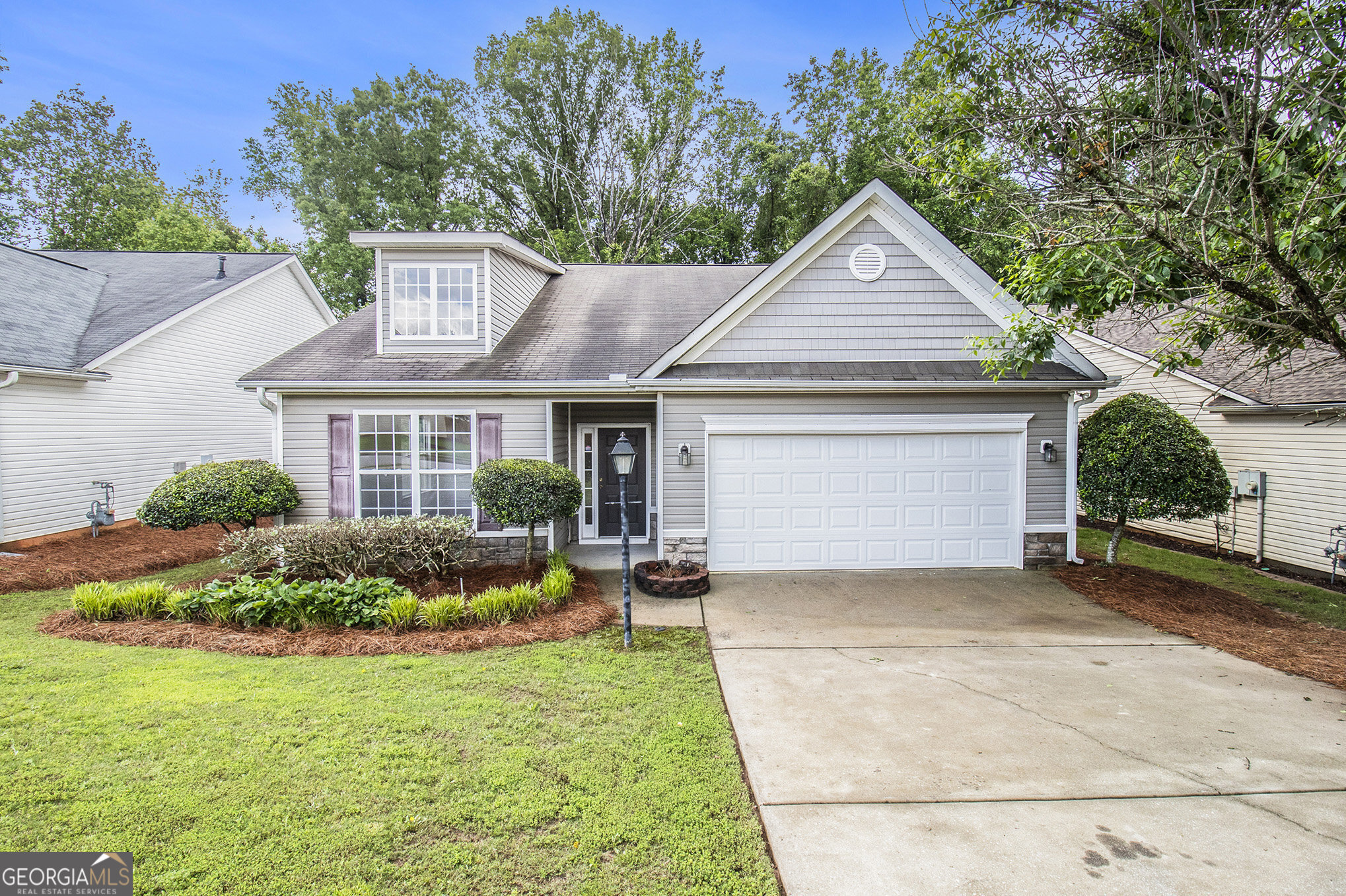 712 Brambling Way Property Photo 1
