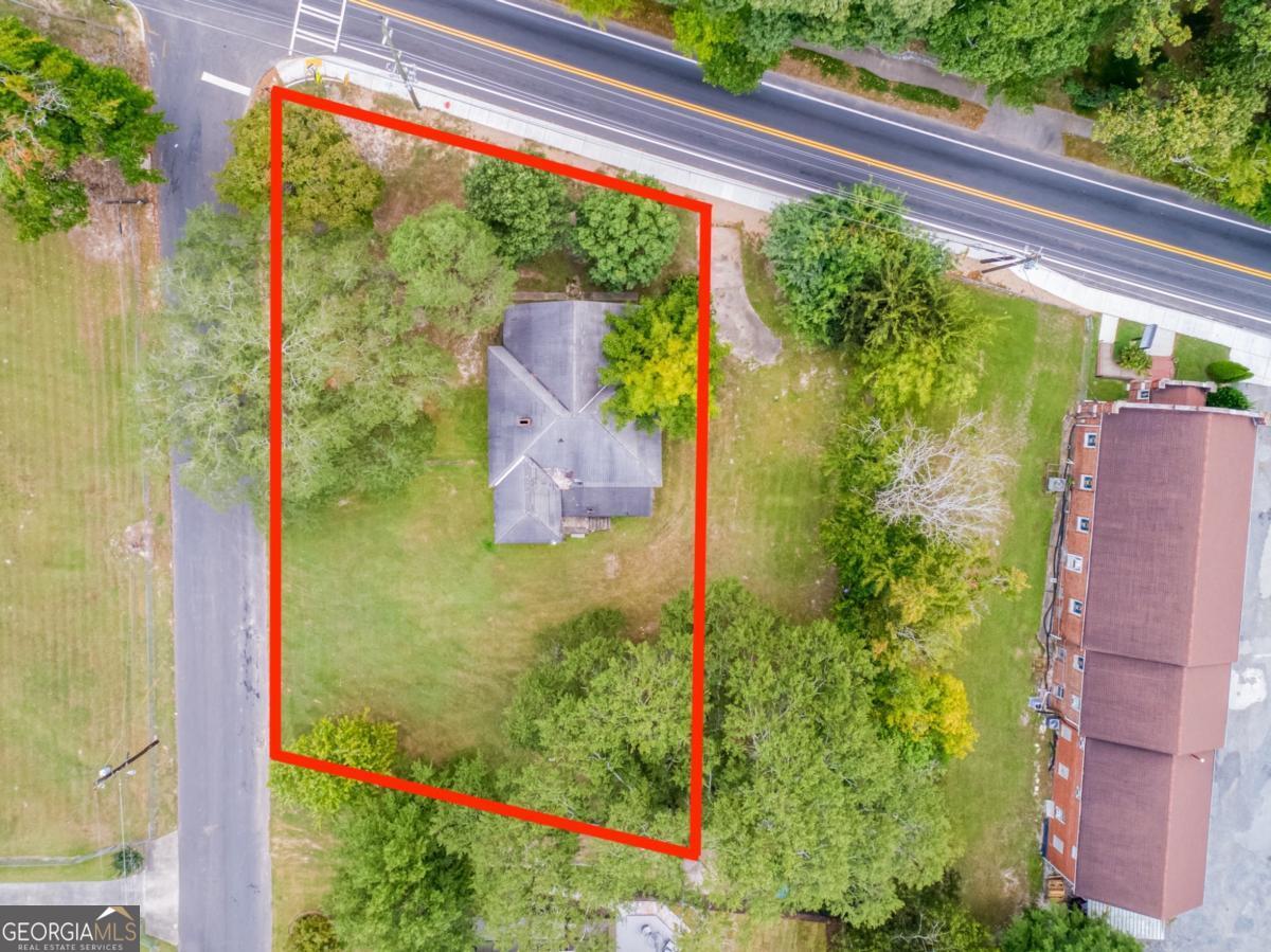 2102 Bolton Road Nw Property Photo 1