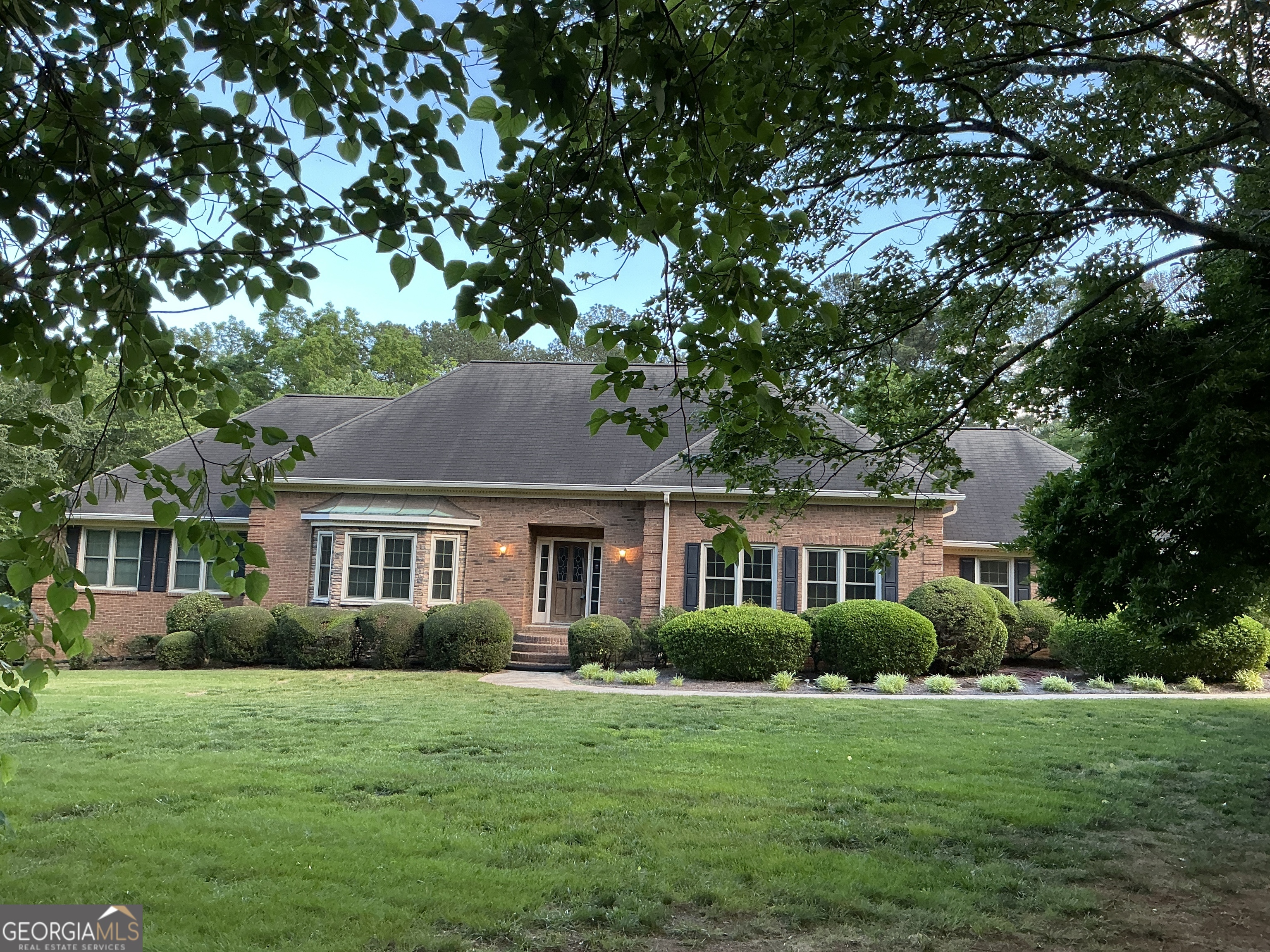 2451 Old Salem Circle Se Property Photo 1