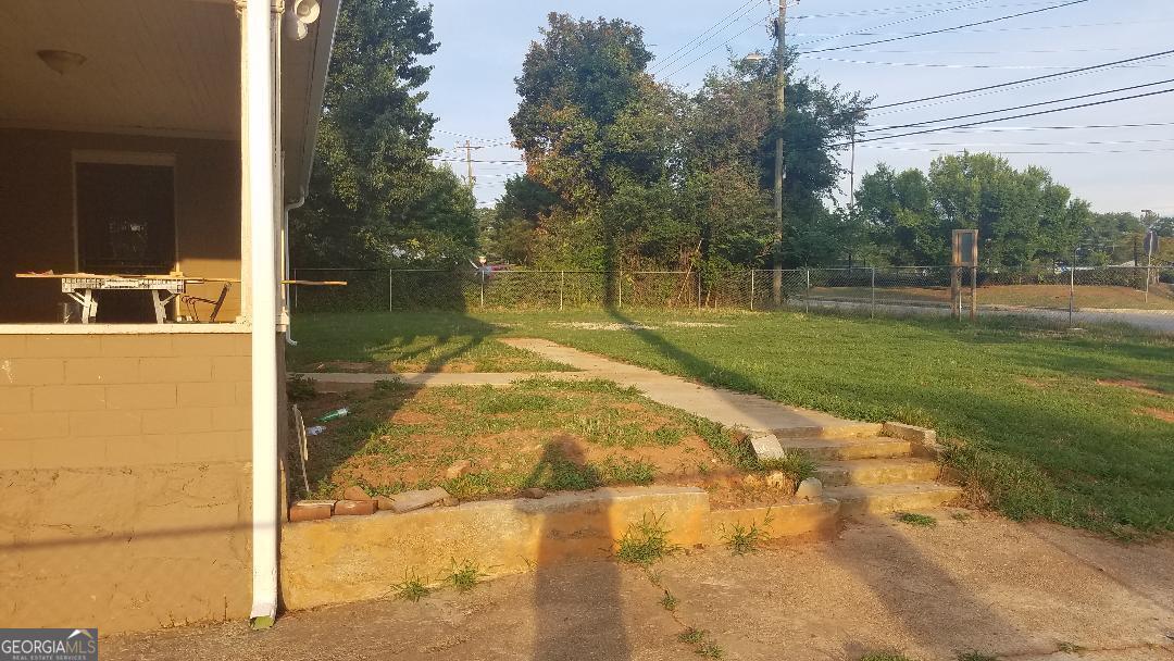 5012 Central Drive Property Photo 13
